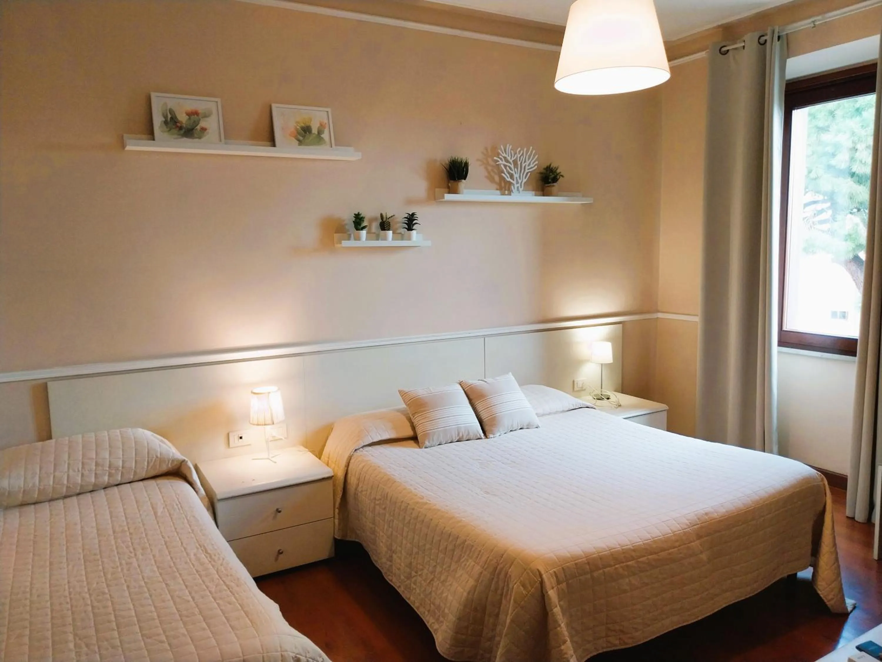 Photo of the whole room, Bed in Hotel Moderno