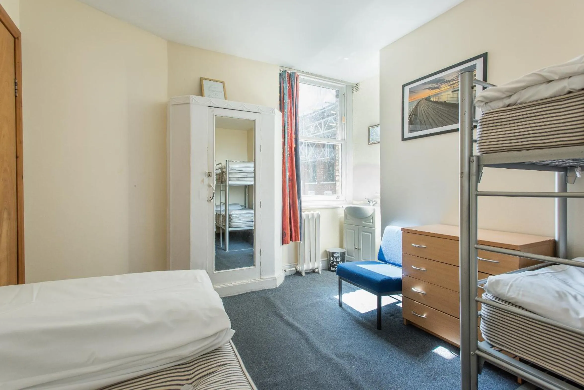 Day, Bunk Bed in Hotel Strand Continental