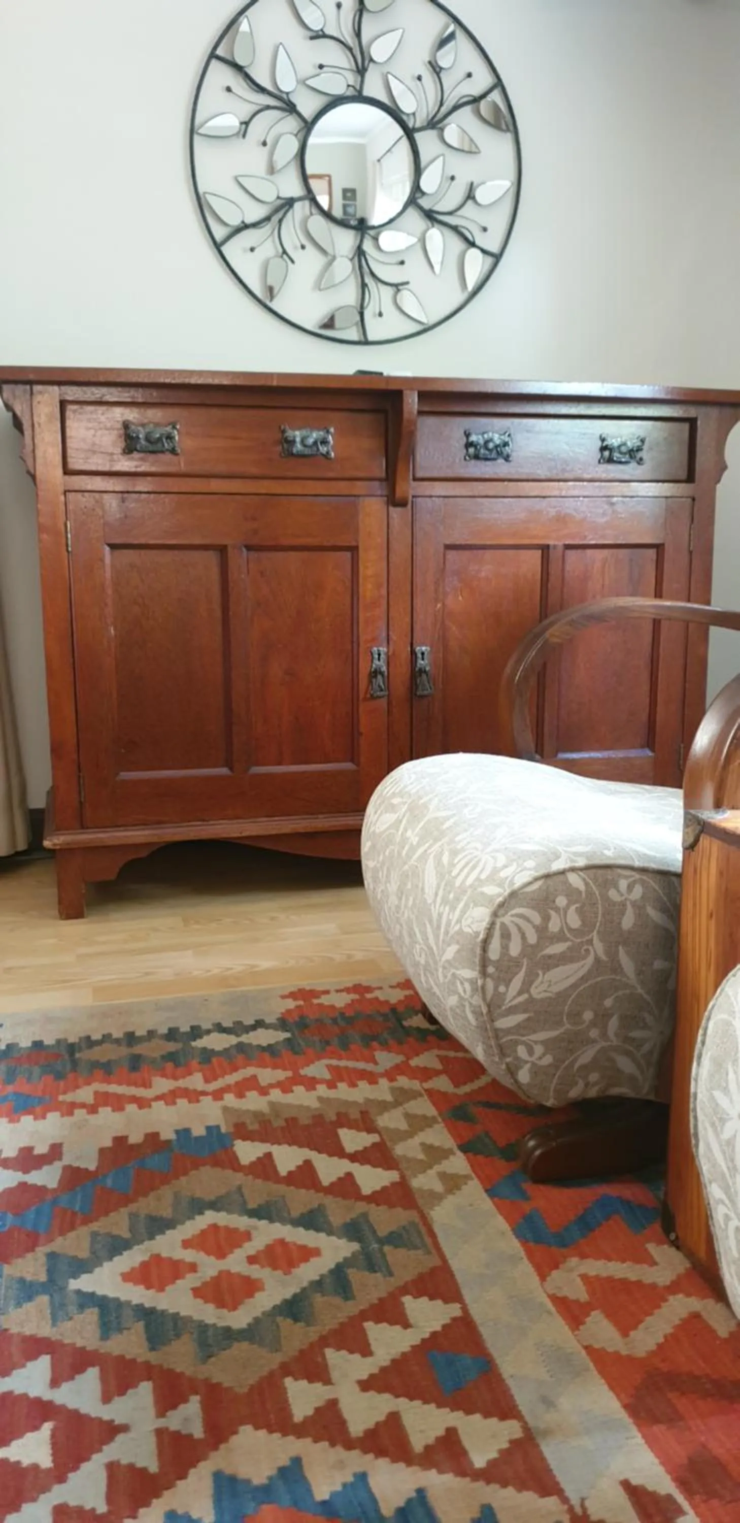 Seating area, Bed in Haggards on Hilldrop