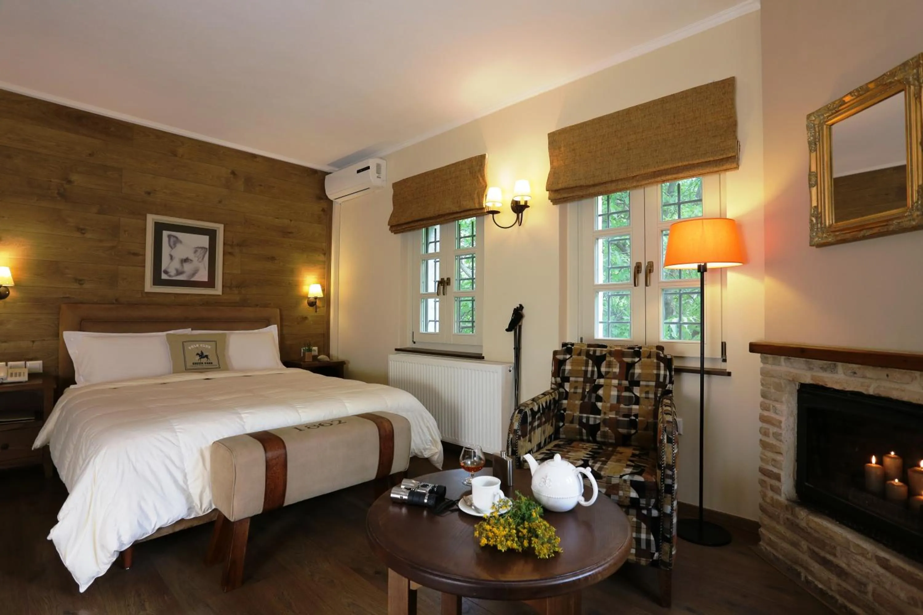 Photo of the whole room, Bed in Gamila Rocks Mountain Hotel
