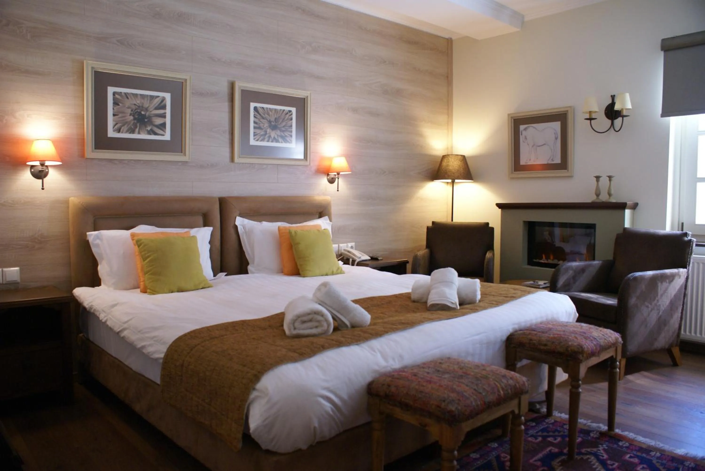 Photo of the whole room, Bed in Gamila Rocks Mountain Hotel
