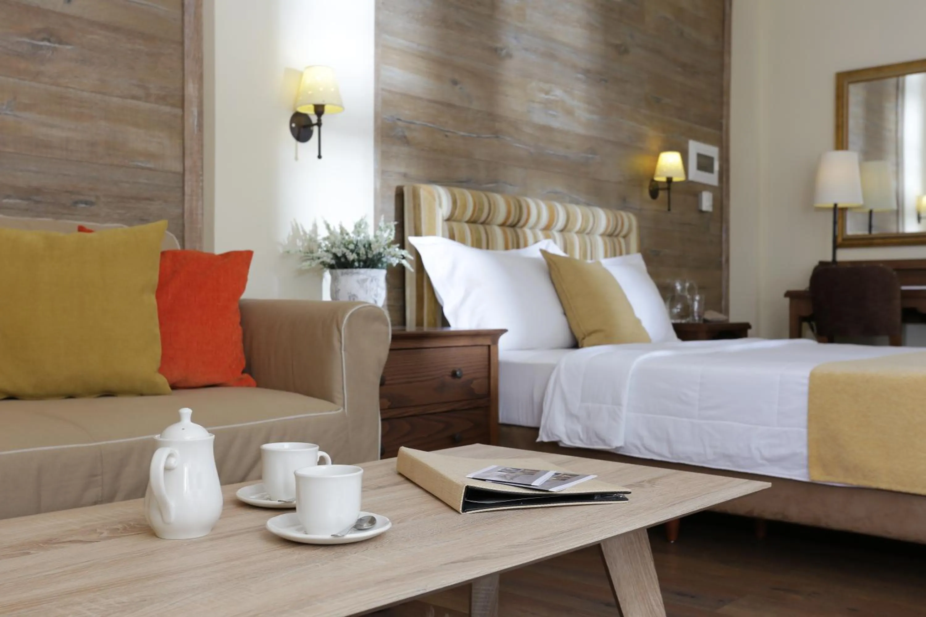 Decorative detail, Bed in Gamila Rocks Mountain Hotel