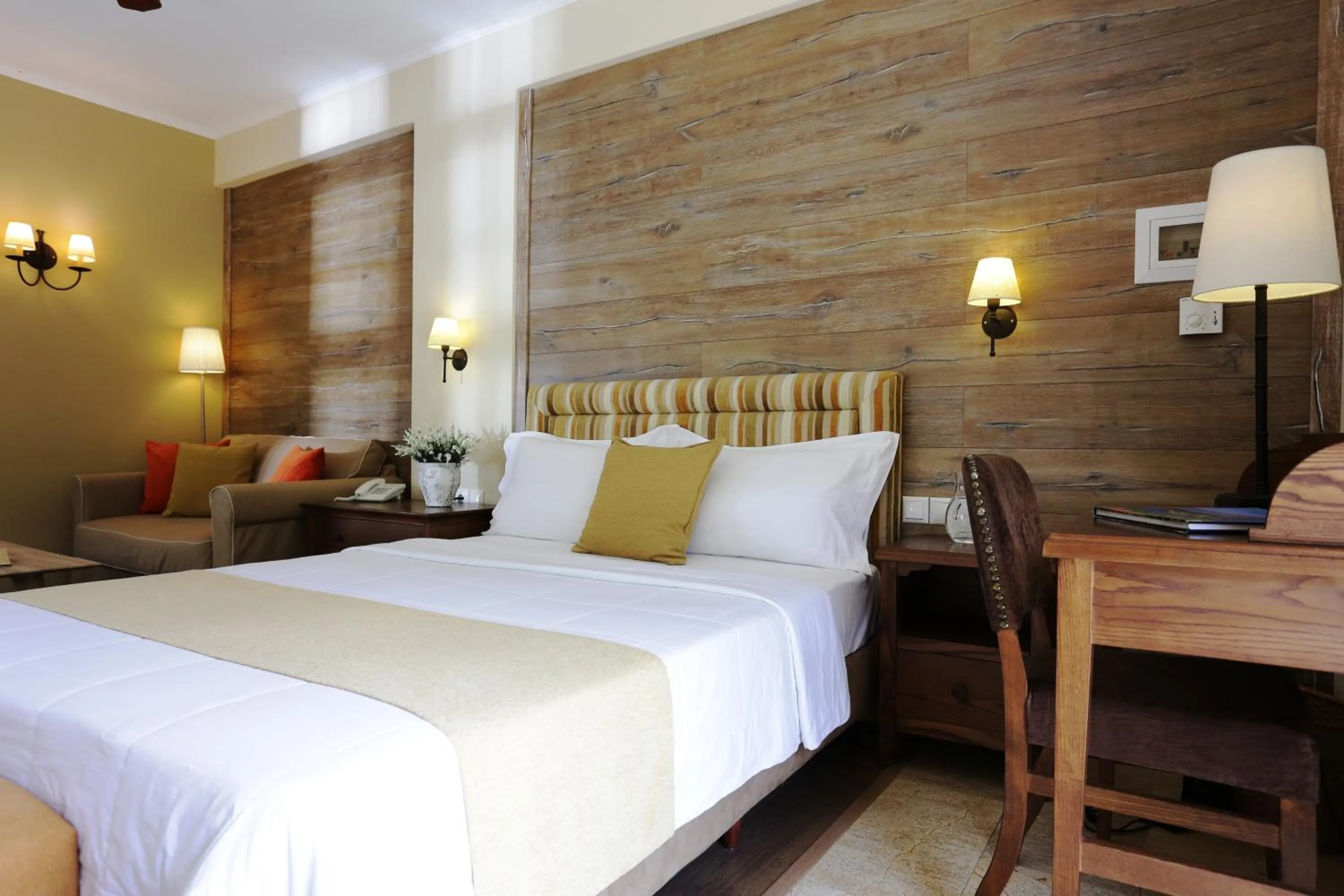 Photo of the whole room, Bed in Gamila Rocks Mountain Hotel