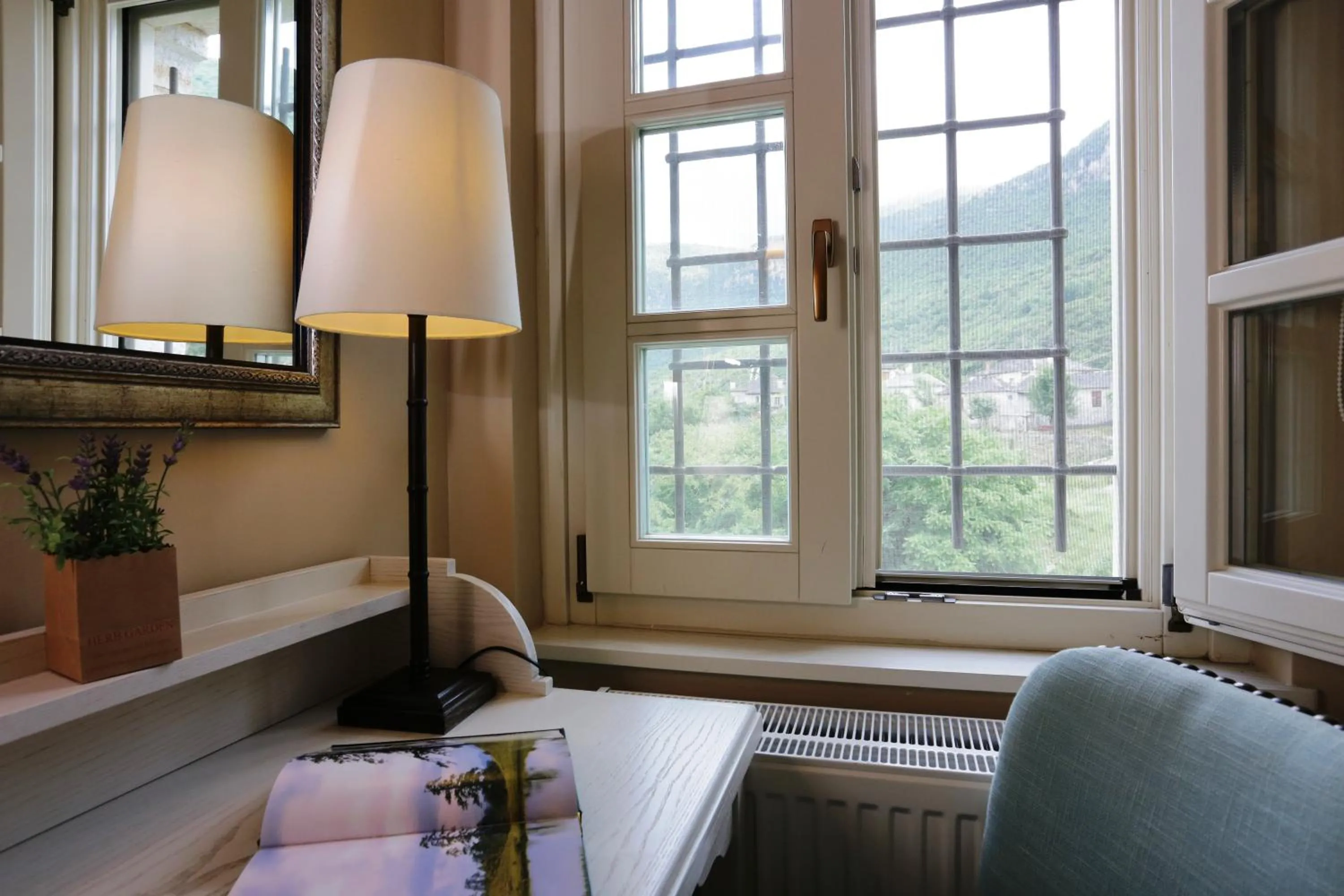 Decorative detail in Gamila Rocks Mountain Hotel