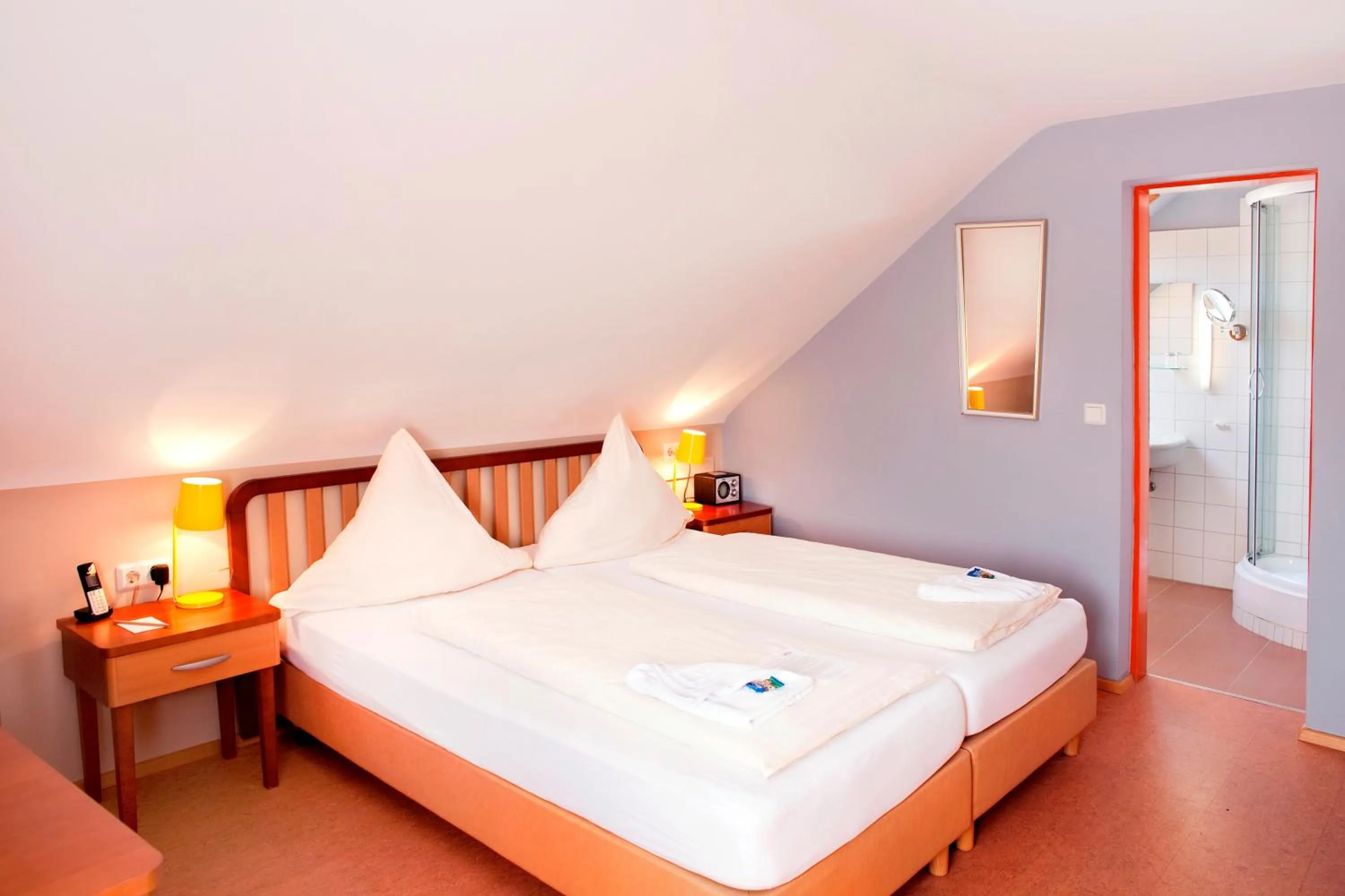 Photo of the whole room, Bed in Hotel Helgoländer Klassik