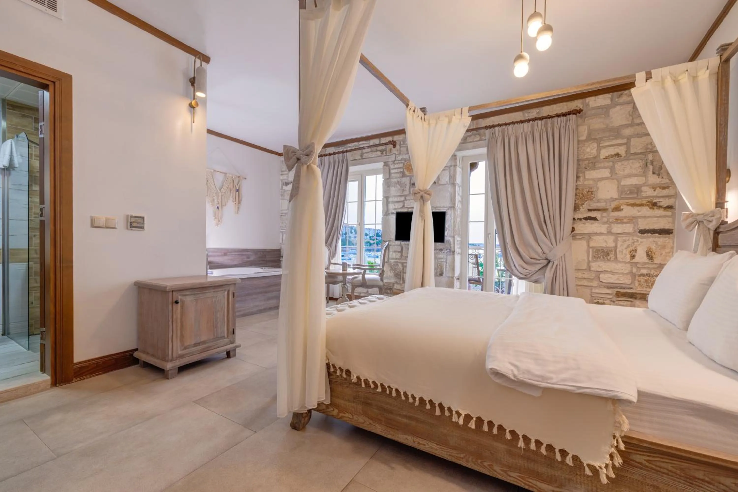 Bed in Navalia Hotel