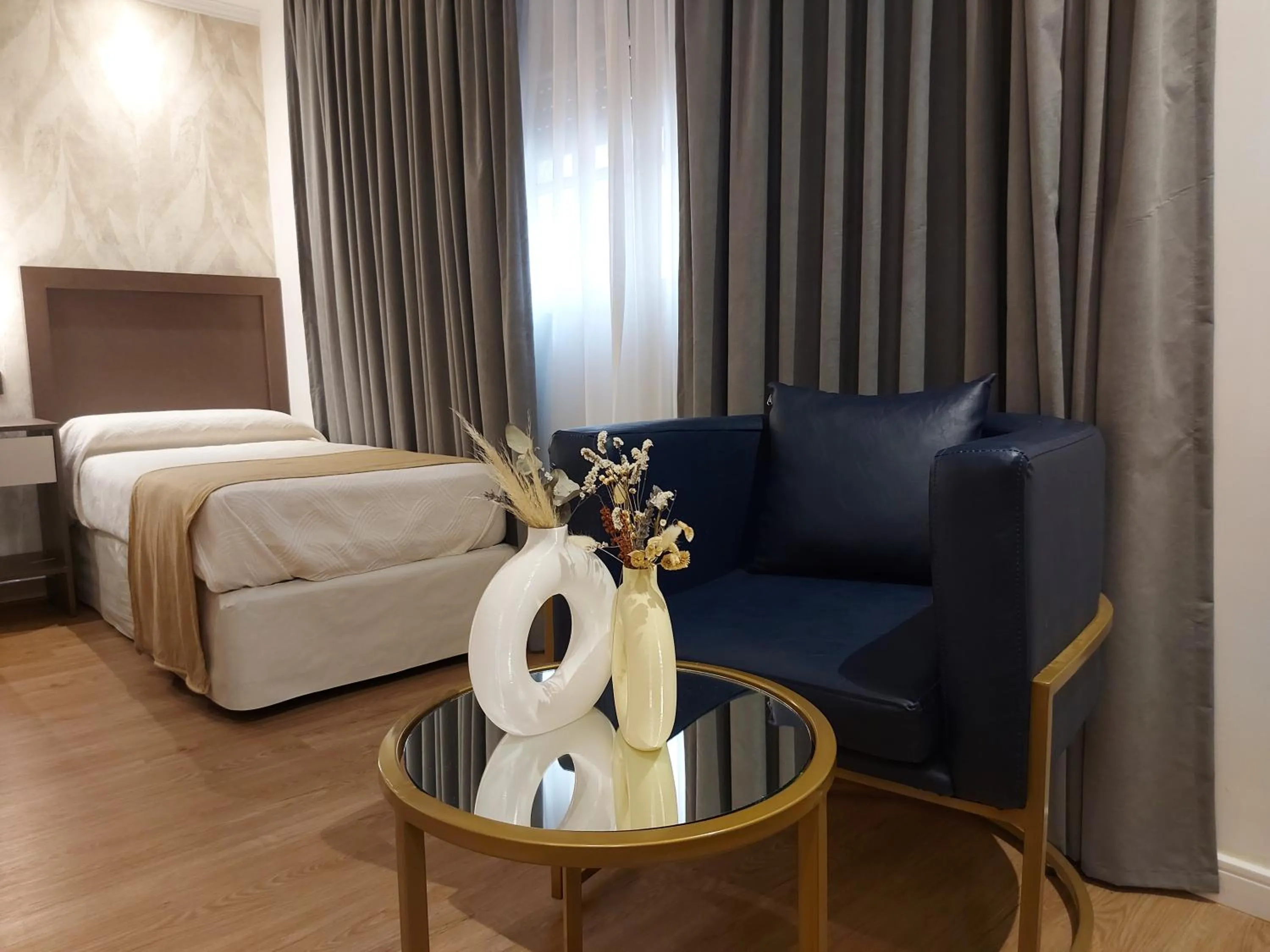 Bed in Hotel Internacional