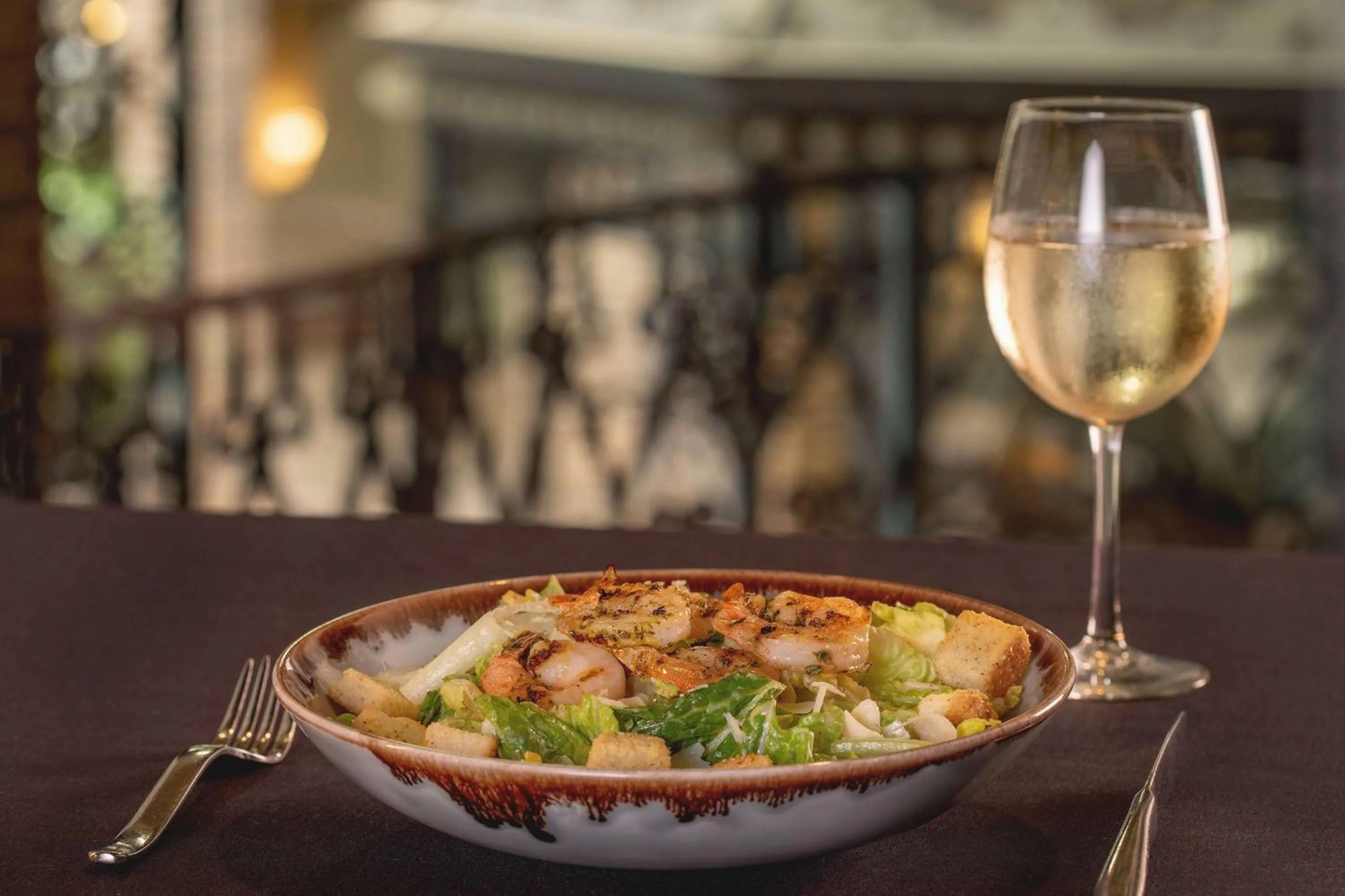 Restaurant/places to eat in Courtland Grand Hotel, Trademark Collection by Wyndham