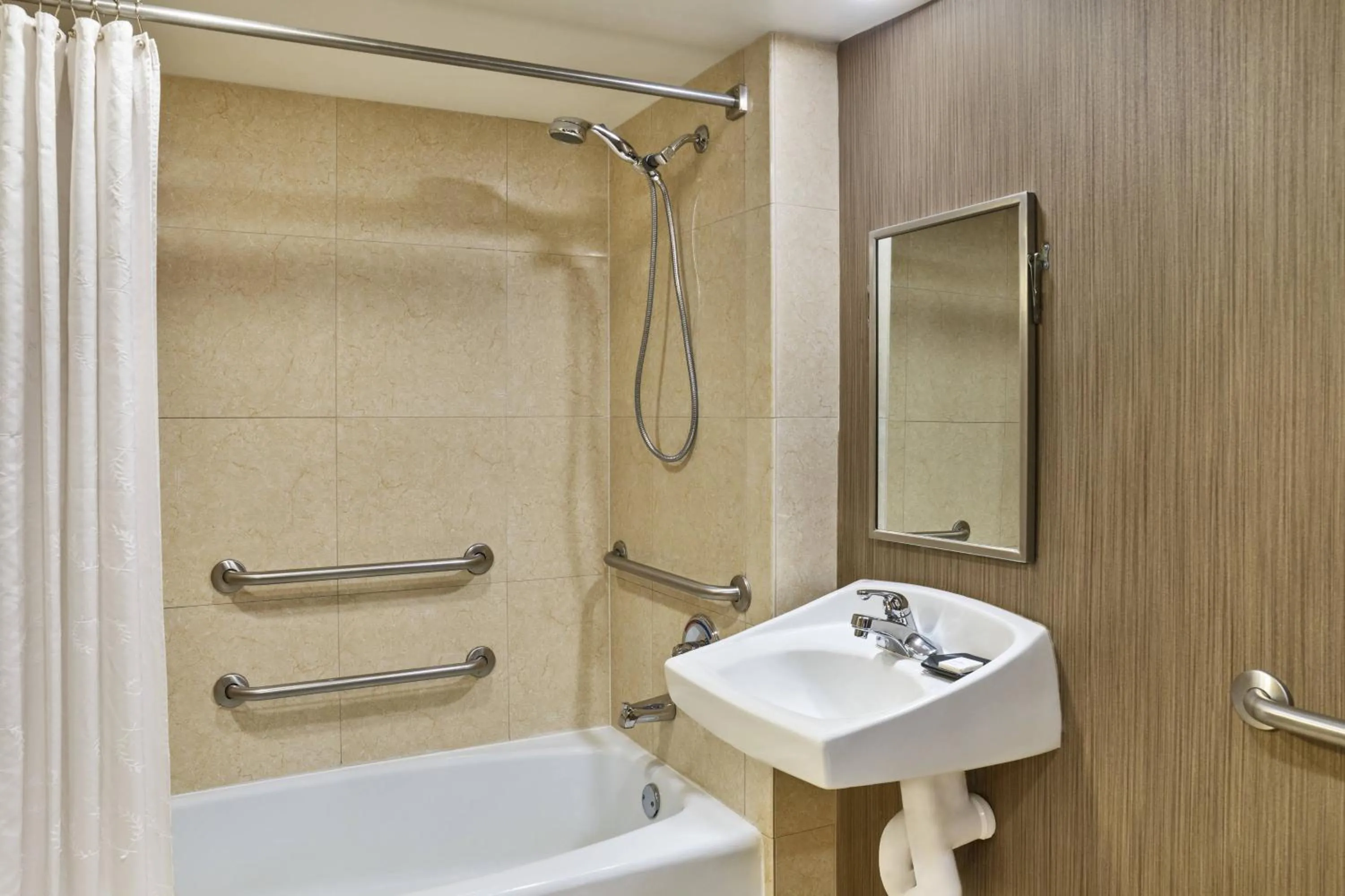 Bathroom in Courtland Grand Hotel, Trademark Collection by Wyndham