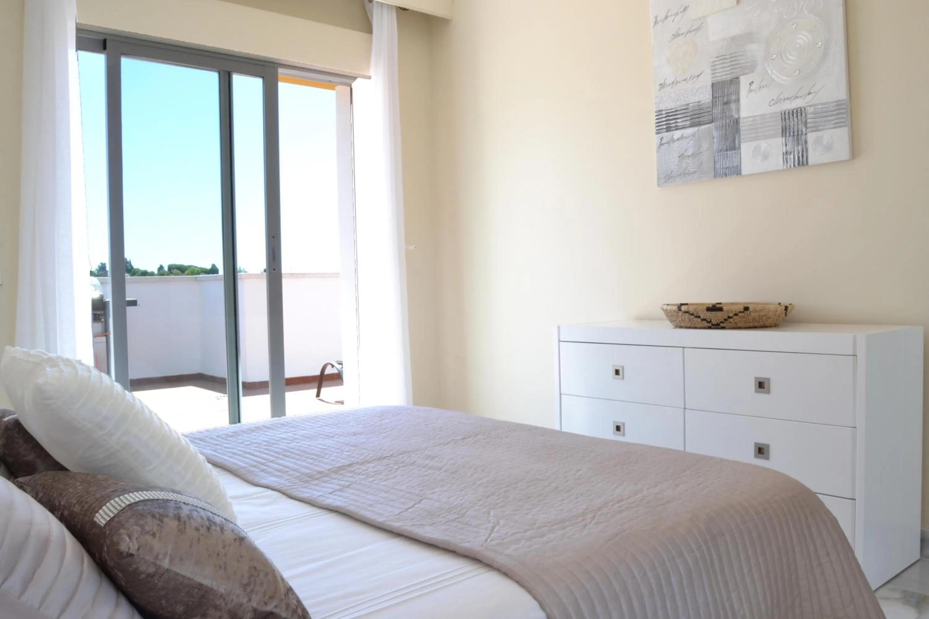 Bed in Dama de Noche Penthouse RDR110
