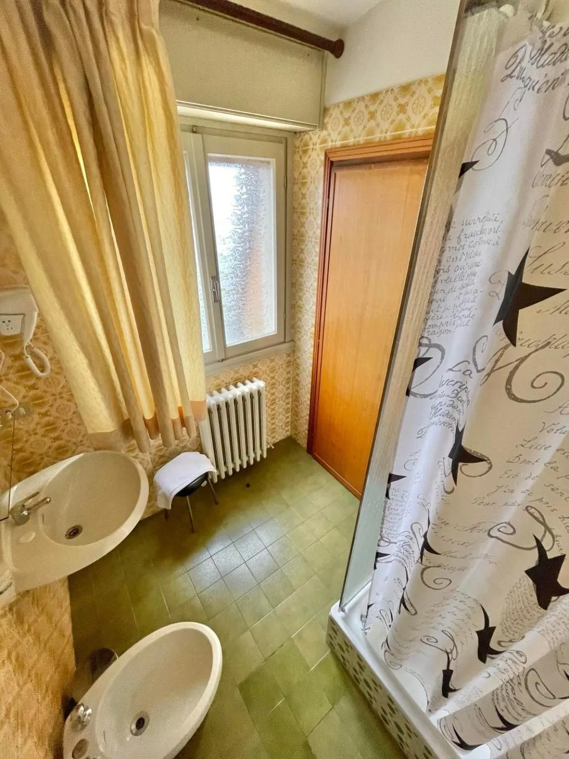 Shower in Hotel Ristorante La Sorgente