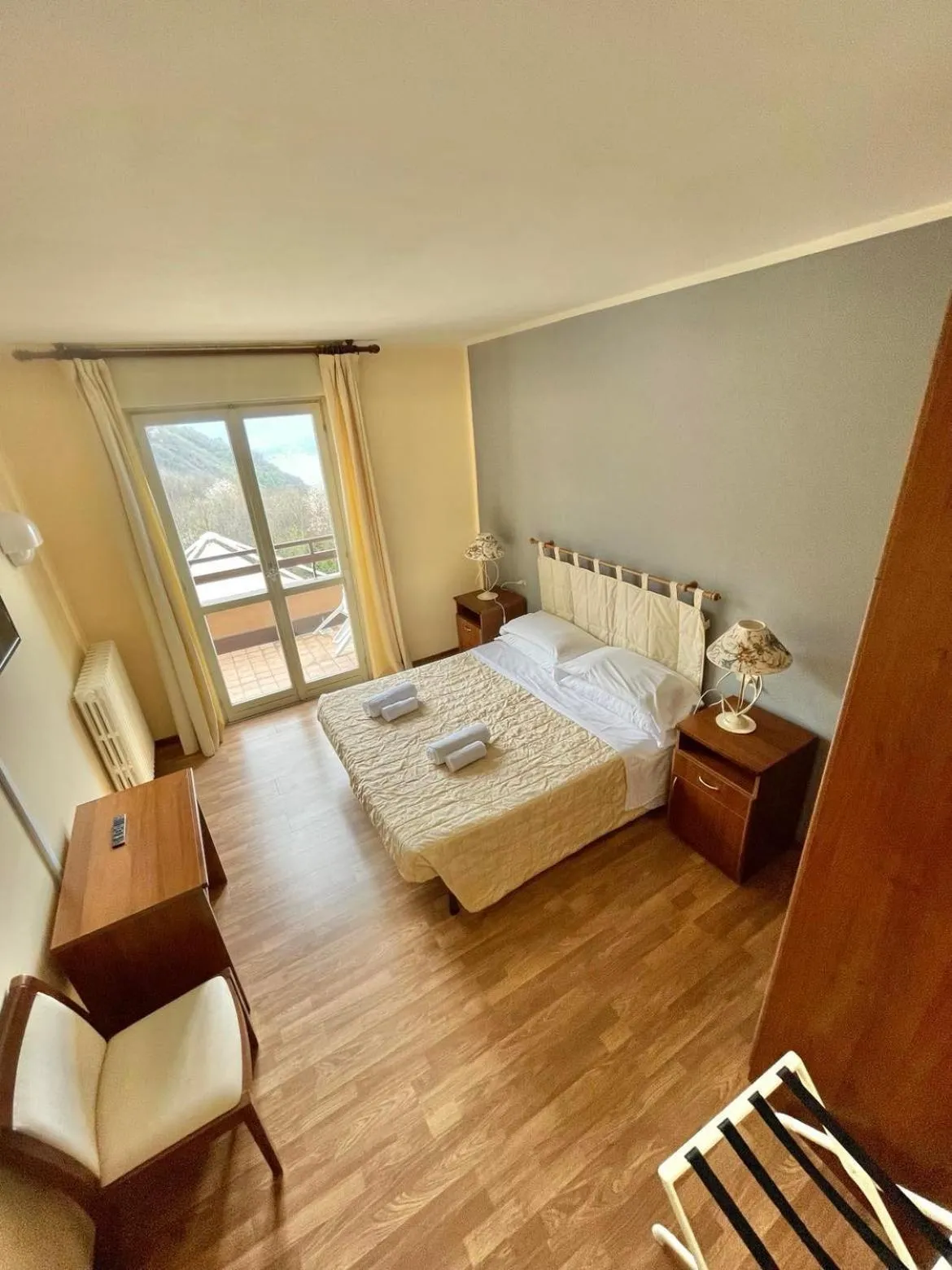 Bed in Hotel Ristorante La Sorgente