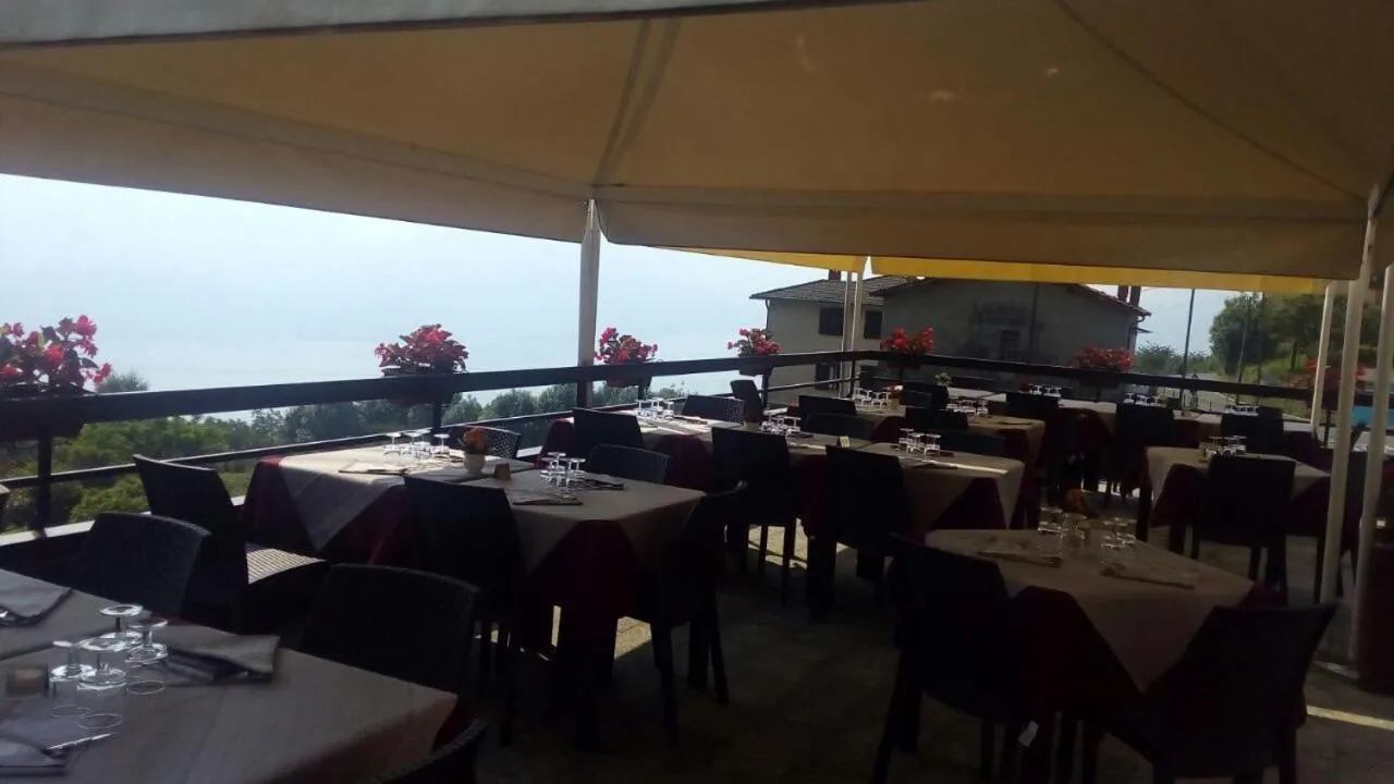 Restaurant/places to eat in Hotel Ristorante La Sorgente