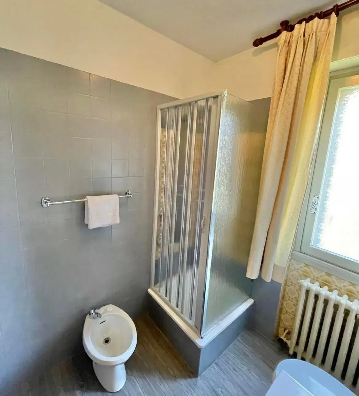 Double or Twin Room with Balcony in Hotel Ristorante La Sorgente Double or Twin Room with Balcony in Hotel Ristorante La Sorgente