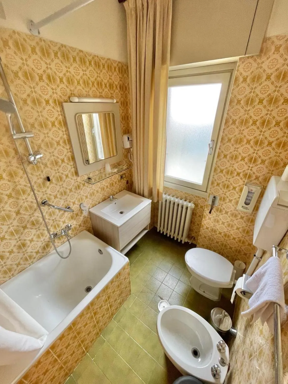 Toilet in Hotel Ristorante La Sorgente