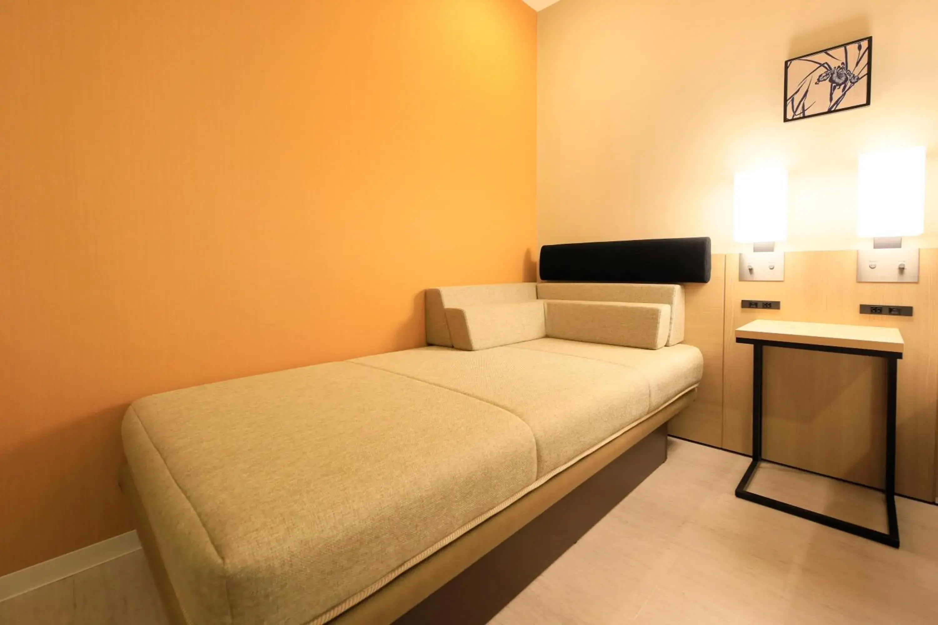 Photo of the whole room, Bed in Hotel Nihonbashi Saibo Photo of the whole room, Bed in Hotel Nihonbashi Saibo