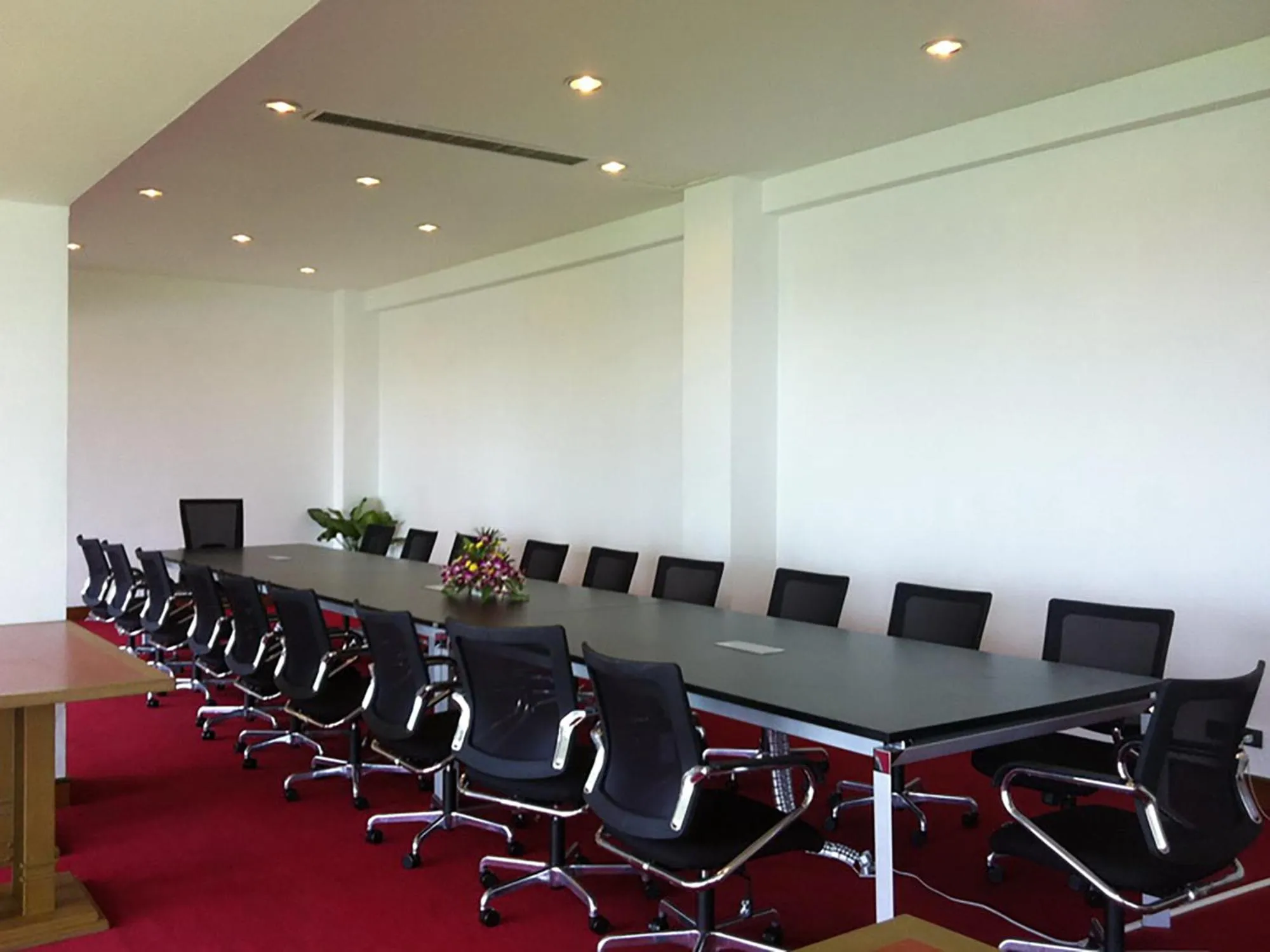 Rayong Resort Hotel โรงแรมระยองรีสอร์ท