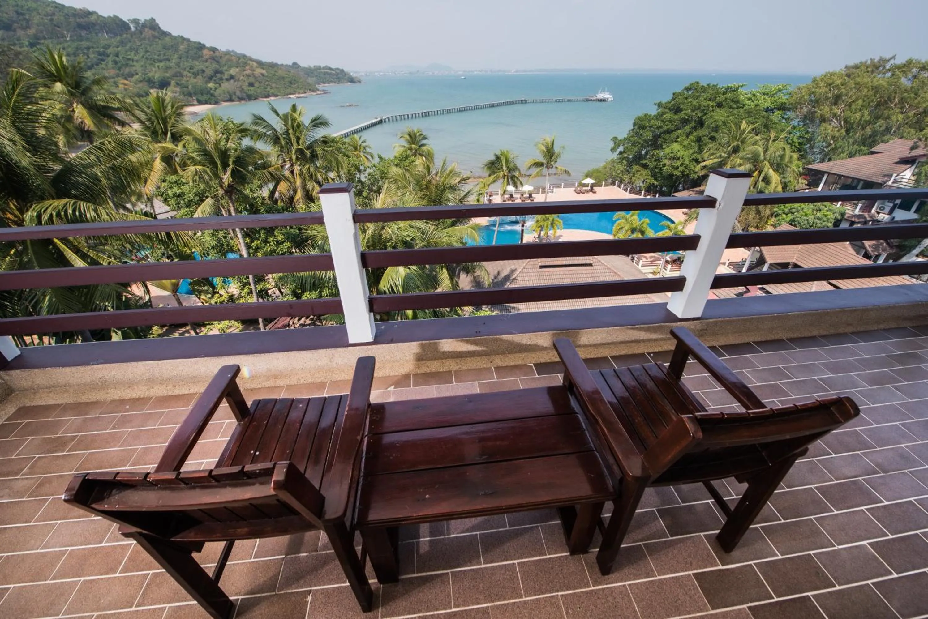 Rayong Resort Hotel โรงแรมระยองรีสอร์ท