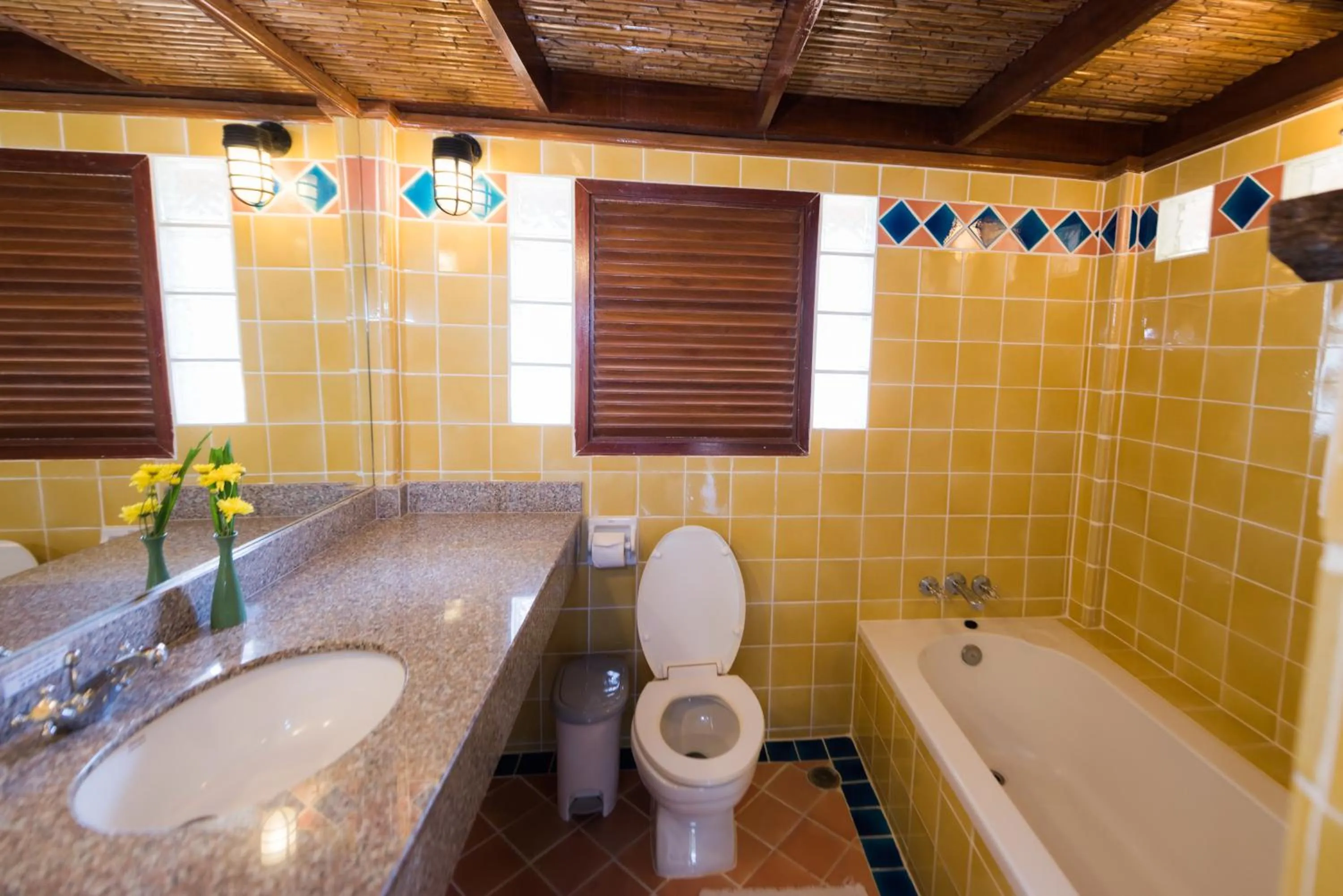 Rayong Resort Hotel โรงแรมระยองรีสอร์ท