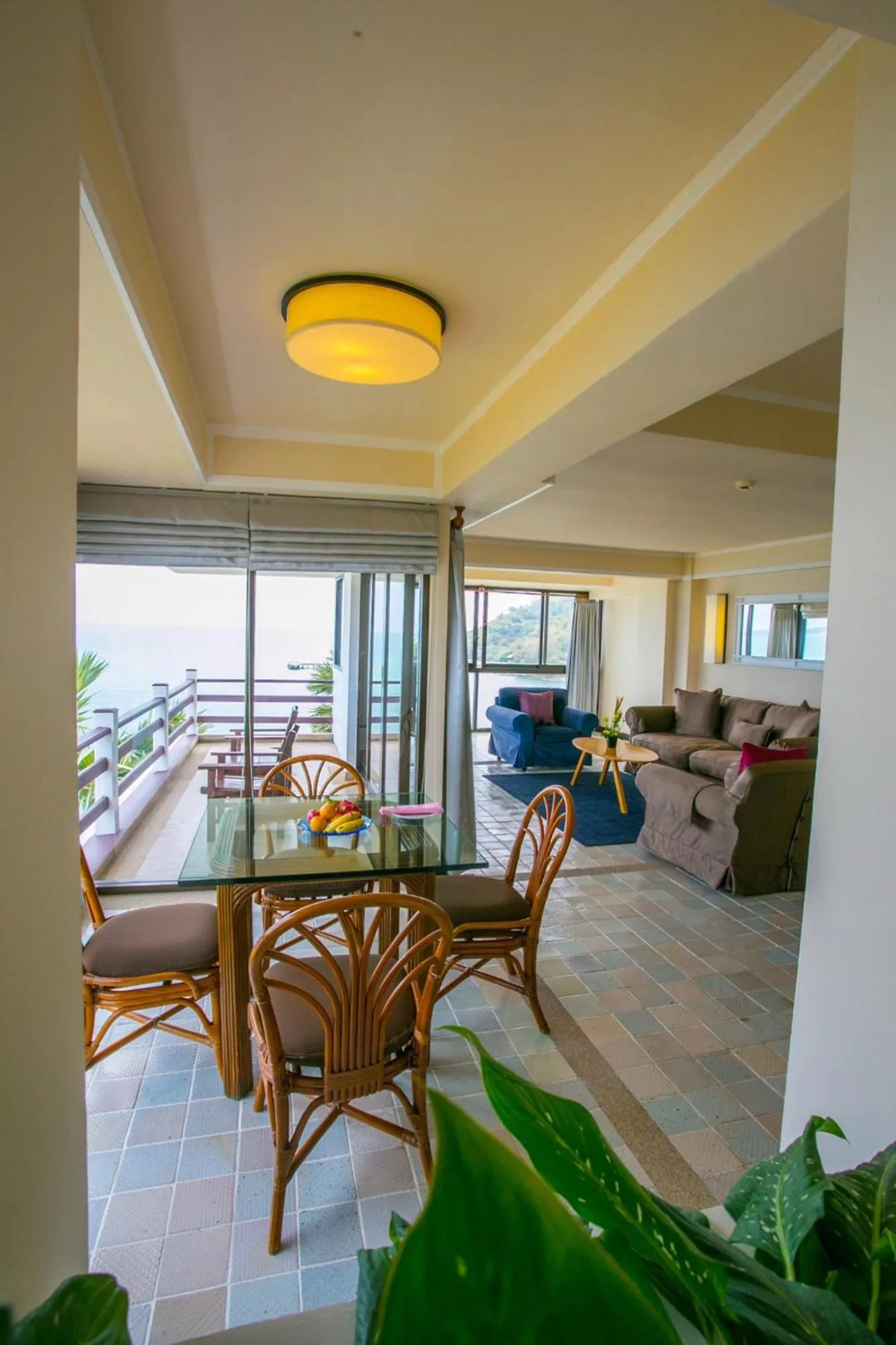 Rayong Resort Hotel โรงแรมระยองรีสอร์ท