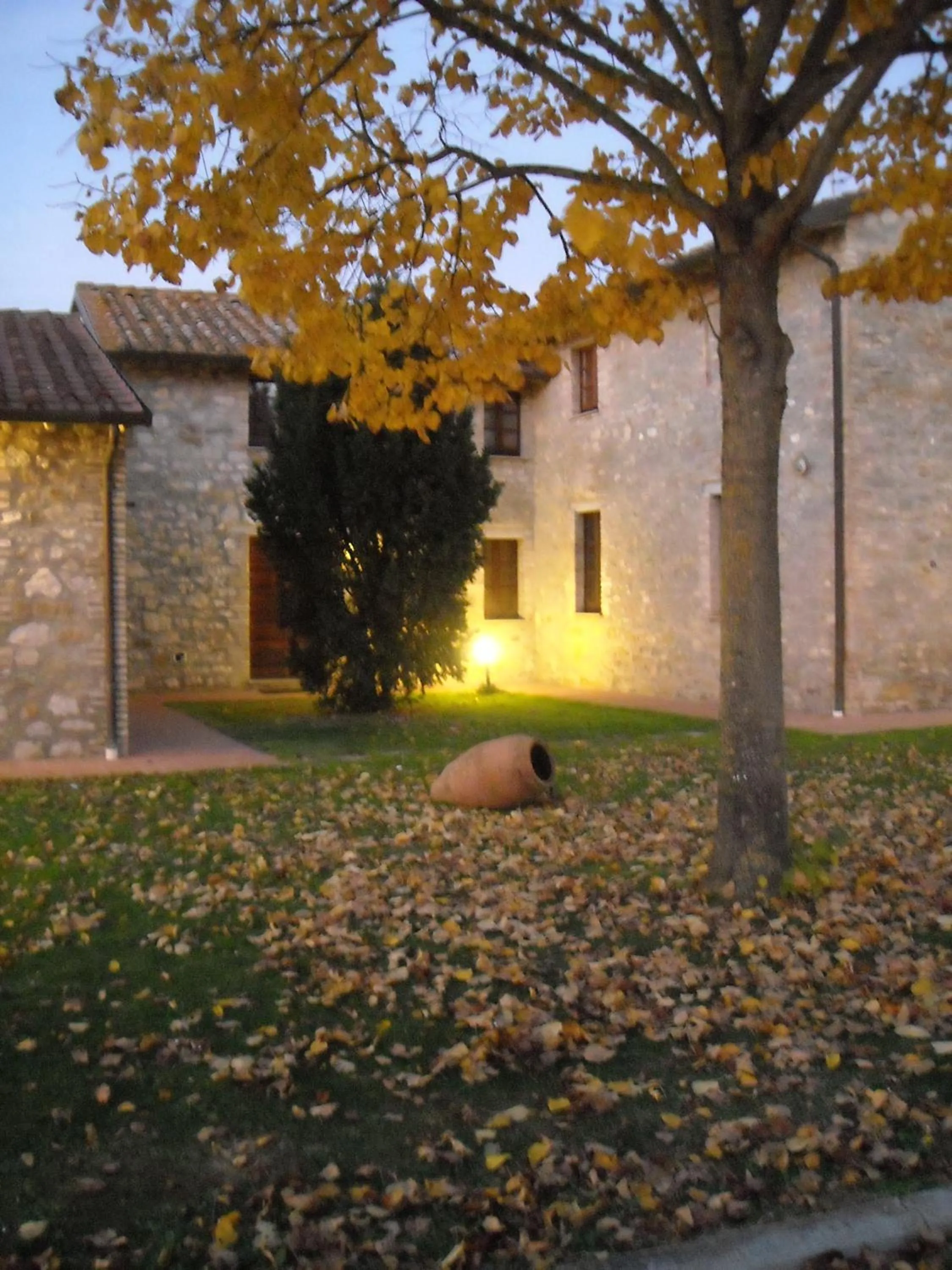 Garden in Casa Vacanze Vecchio Granaio