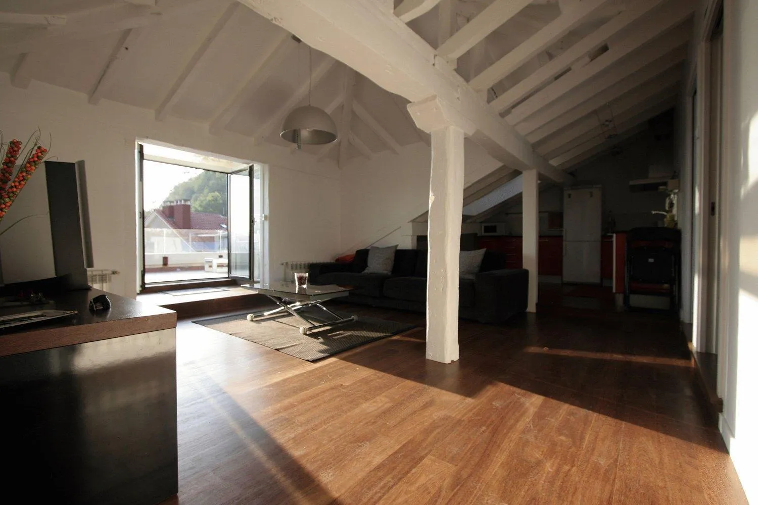 Photo of the whole room in Pensión Iturriza