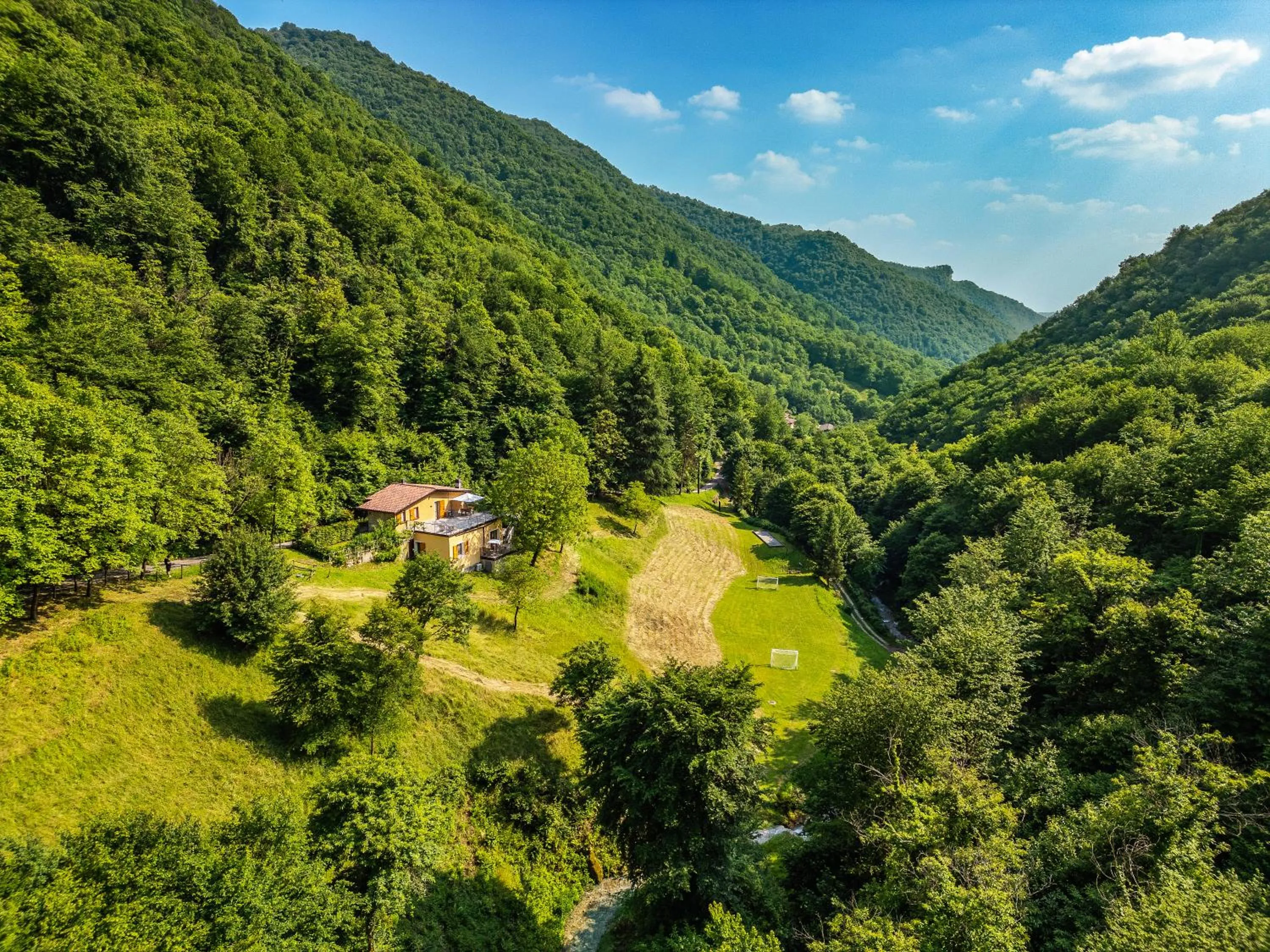 Property building in La Fontanina