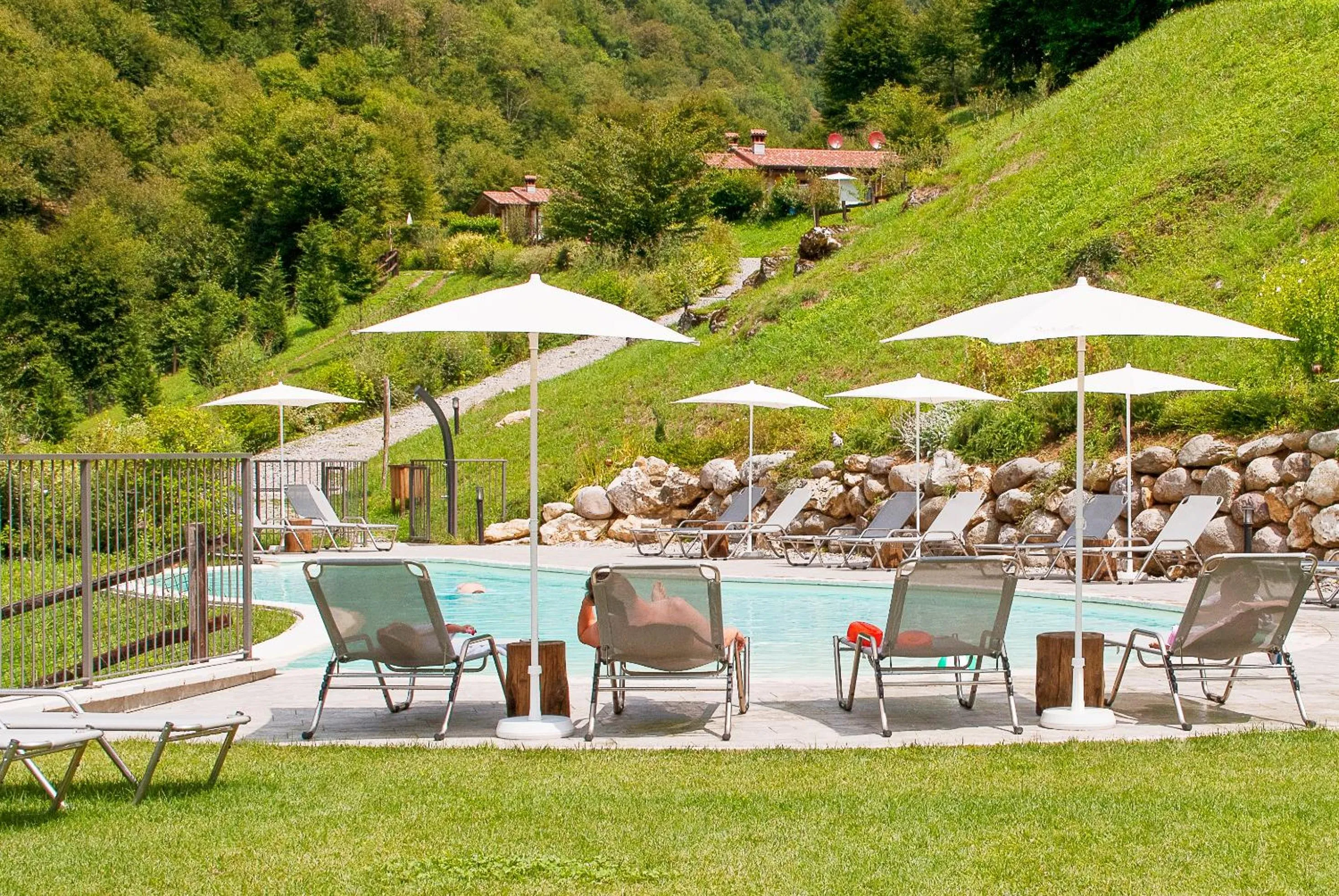 Swimming pool in La Fontanina