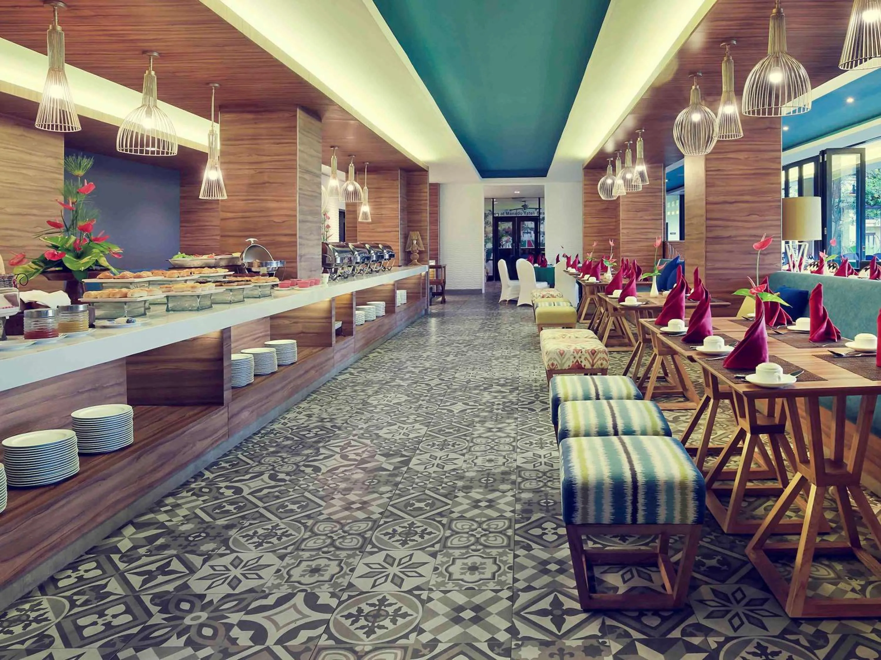 Restaurant/places to eat in Manado Tateli Resort and Convention