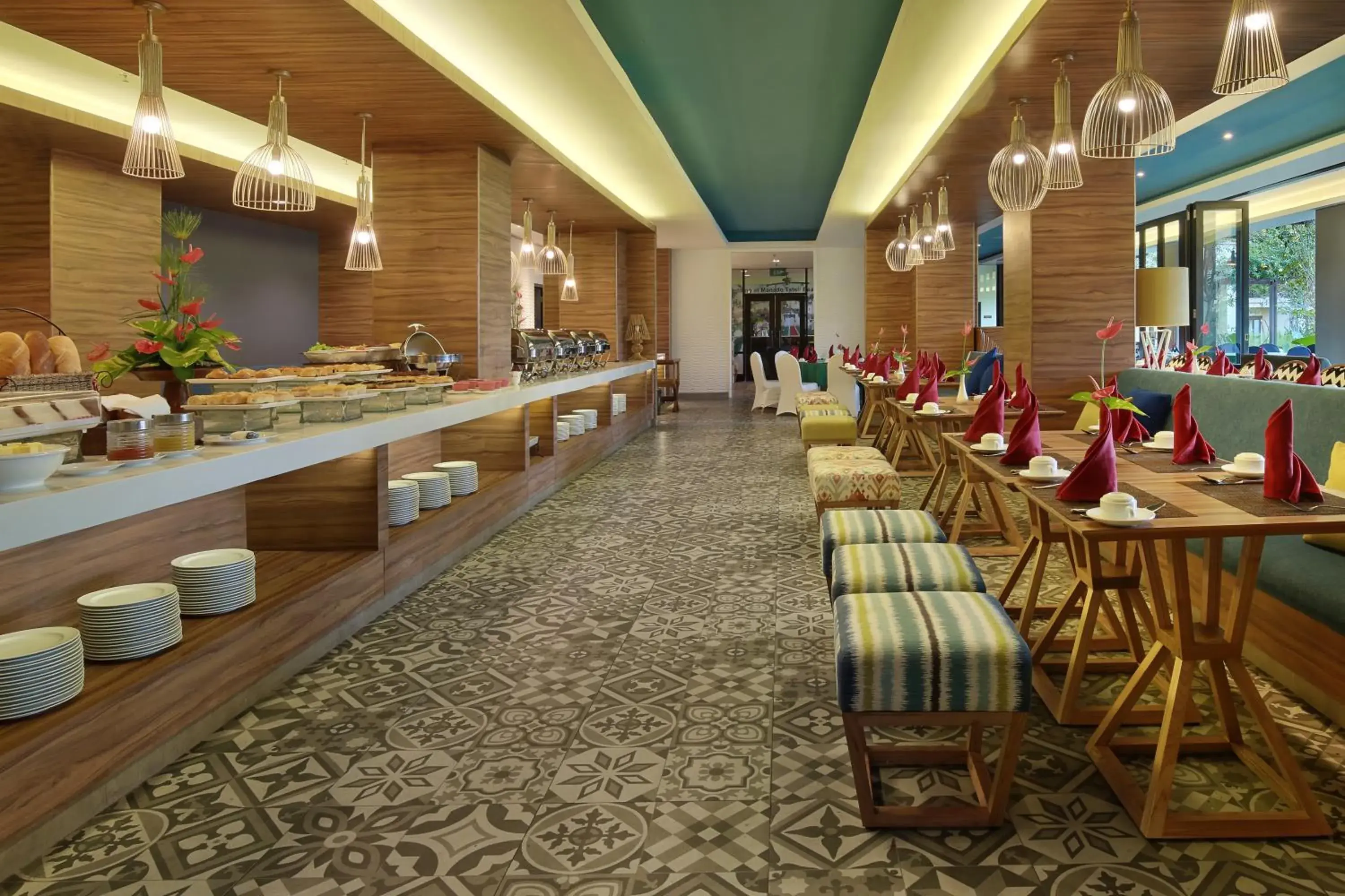 Restaurant/places to eat in Manado Tateli Resort and Convention Restaurant/places to eat in Manado Tateli Resort and Convention