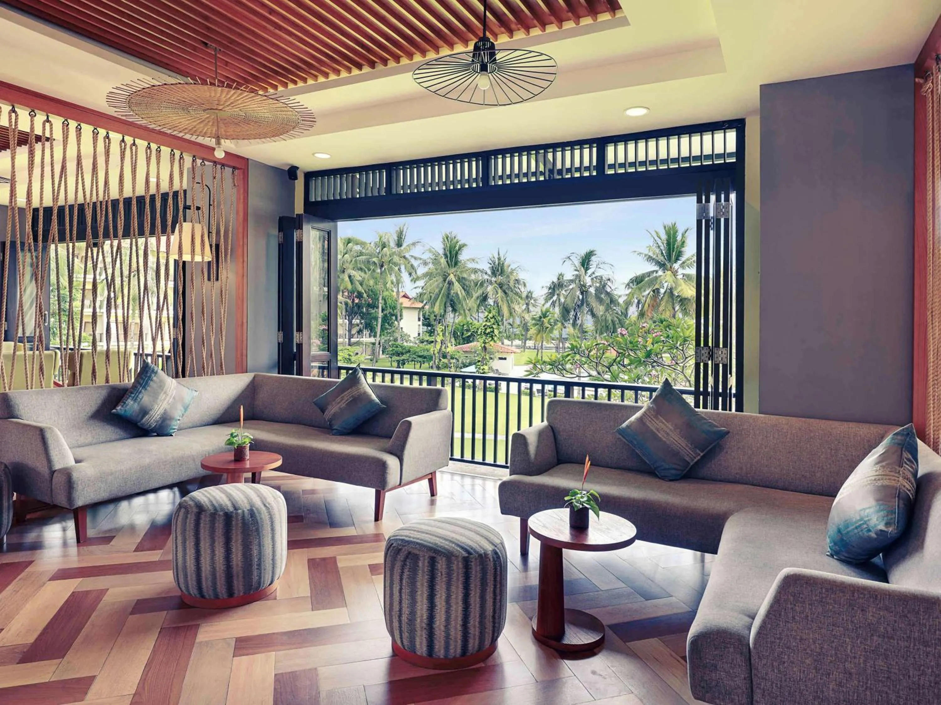 Lounge or bar in Manado Tateli Resort and Convention