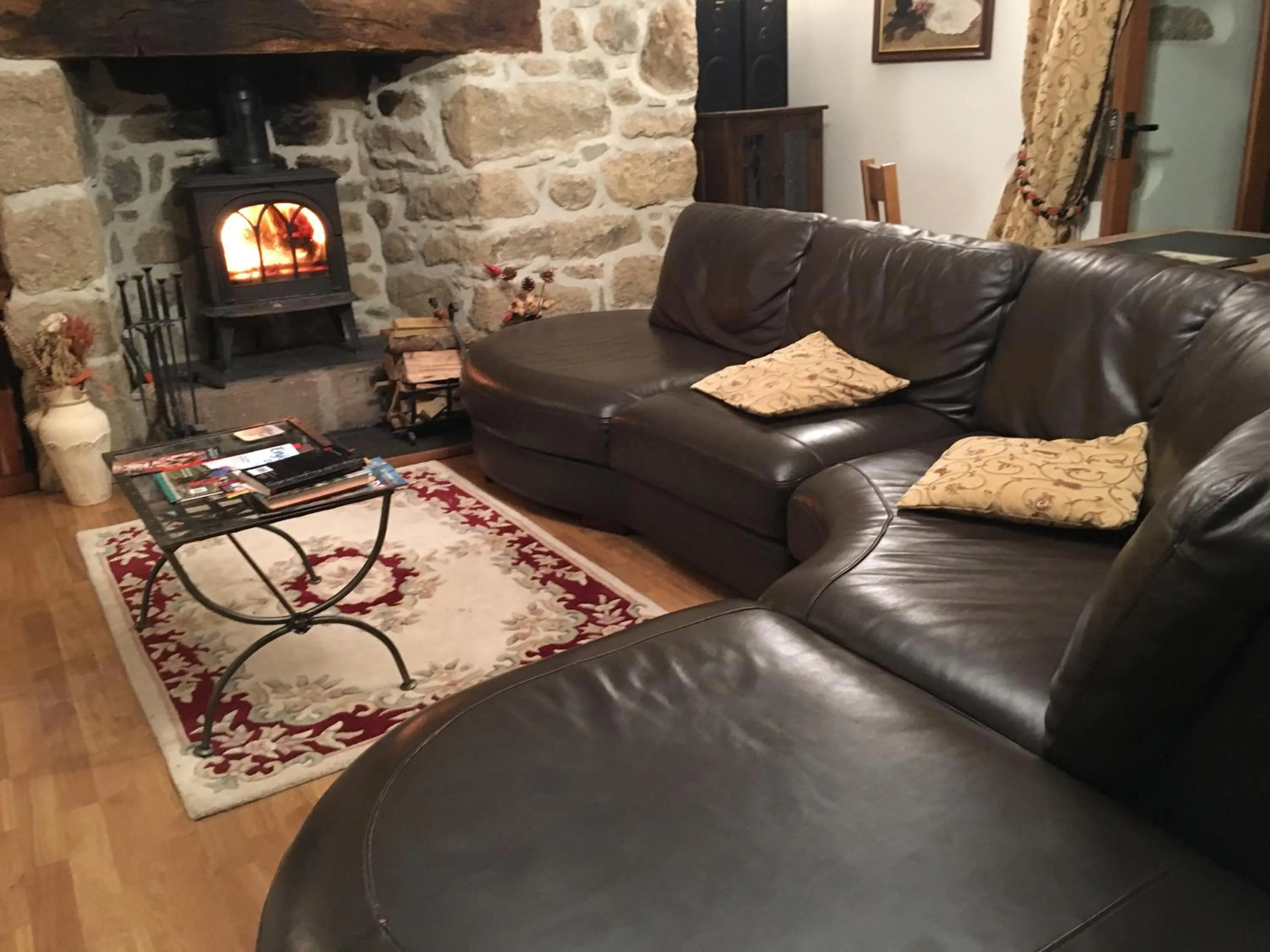 Living room in Gooseford Farm