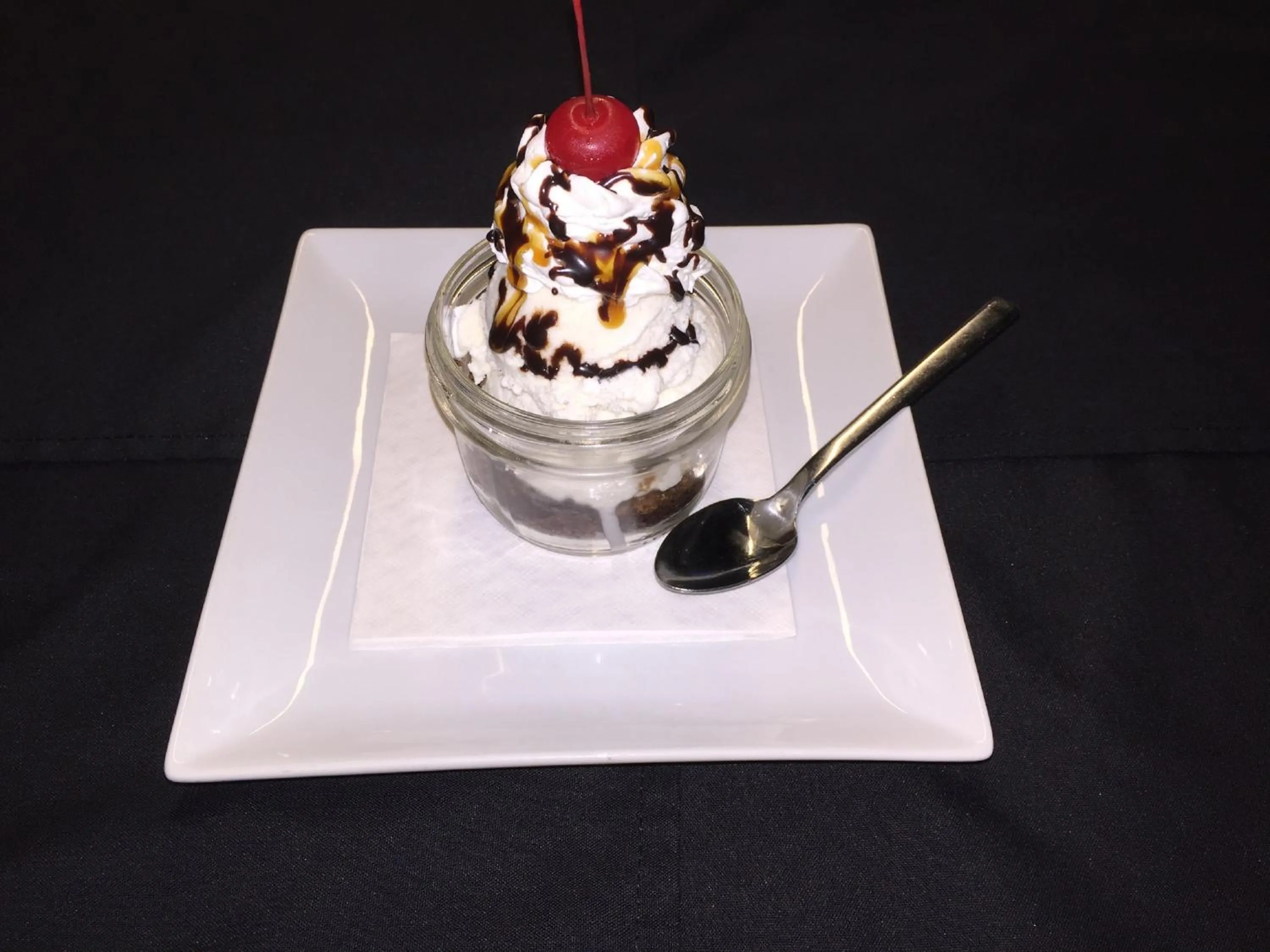 Restaurant/places to eat in Holiday Inn - Mississauga Toronto West by IHG