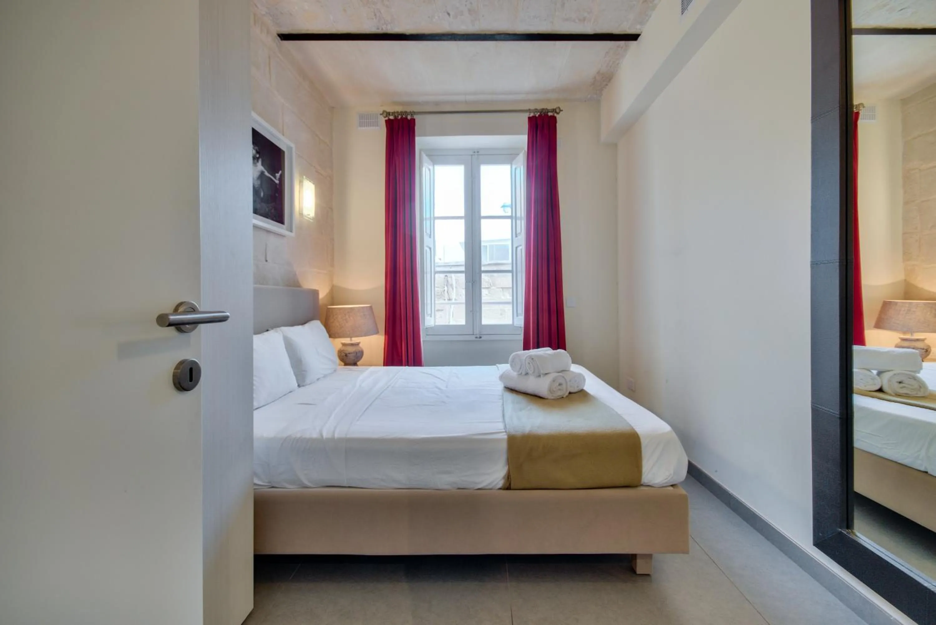 Photo of the whole room, Bed in Vallettastay Classic Apartments