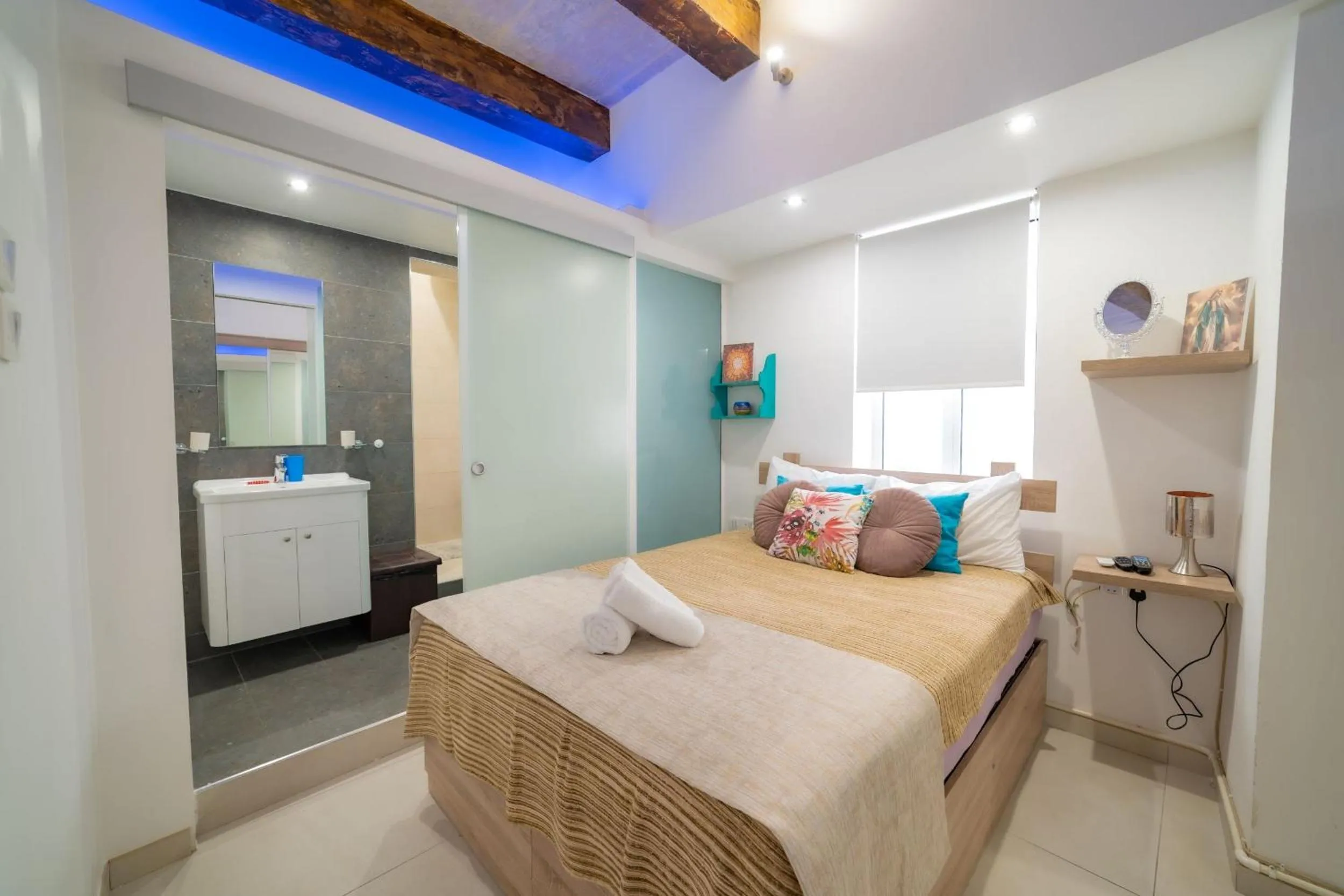 Kitchen or kitchenette, Bed in Vallettastay Classic Apartments