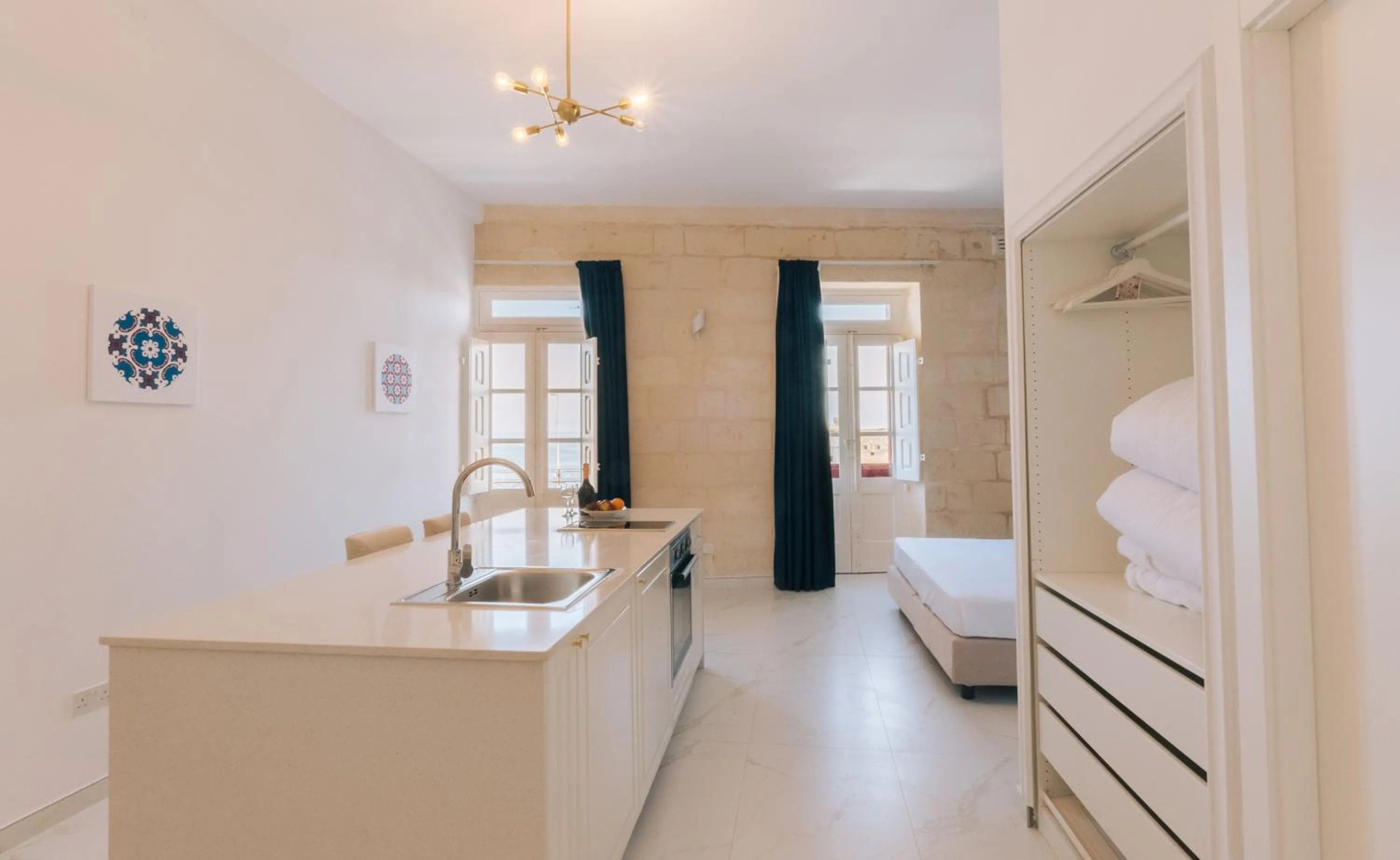 kitchen in Vallettastay Classic Apartments