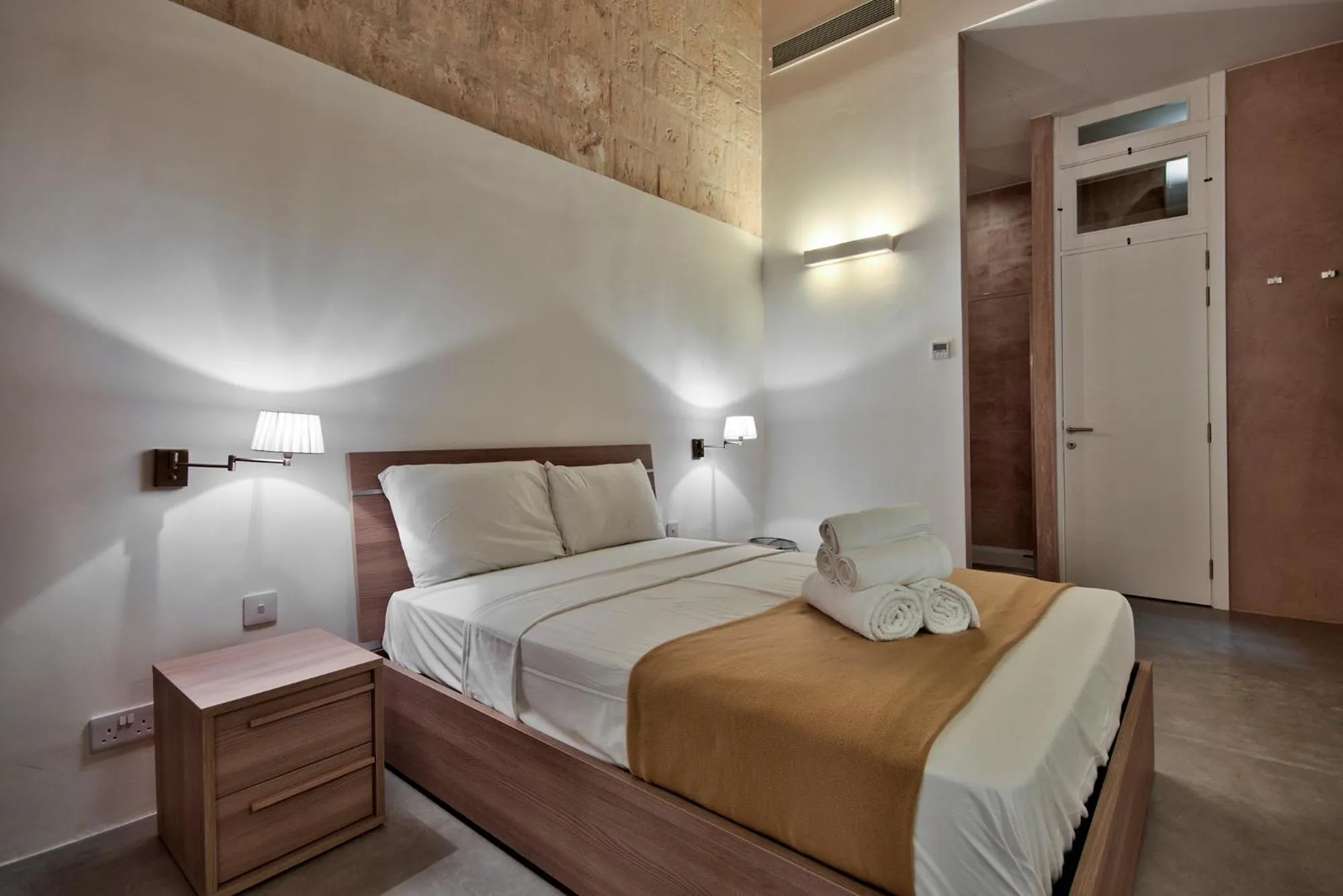 Bed in Vallettastay Classic Apartments