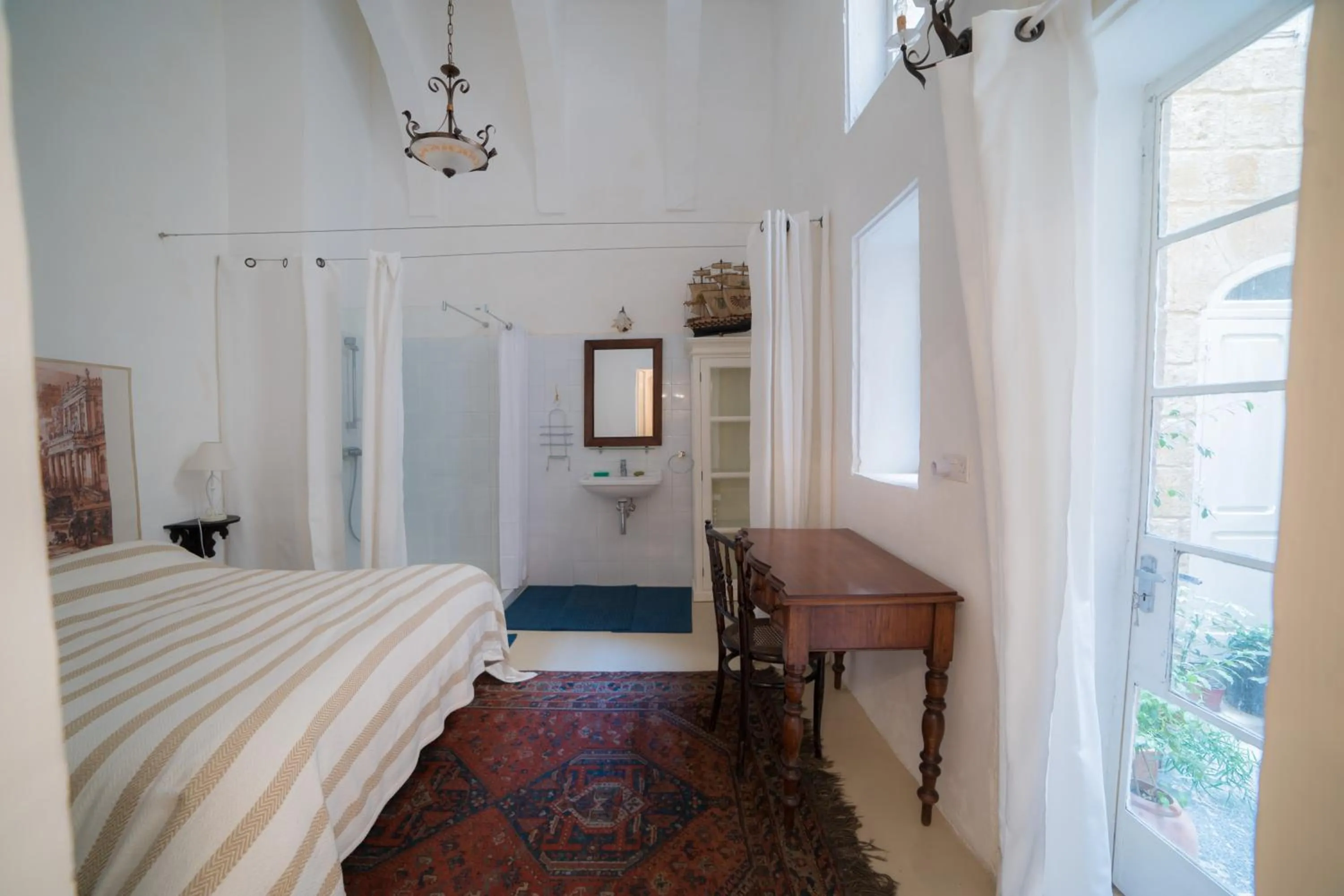 Bedroom, Bed in Vallettastay Classic Apartments