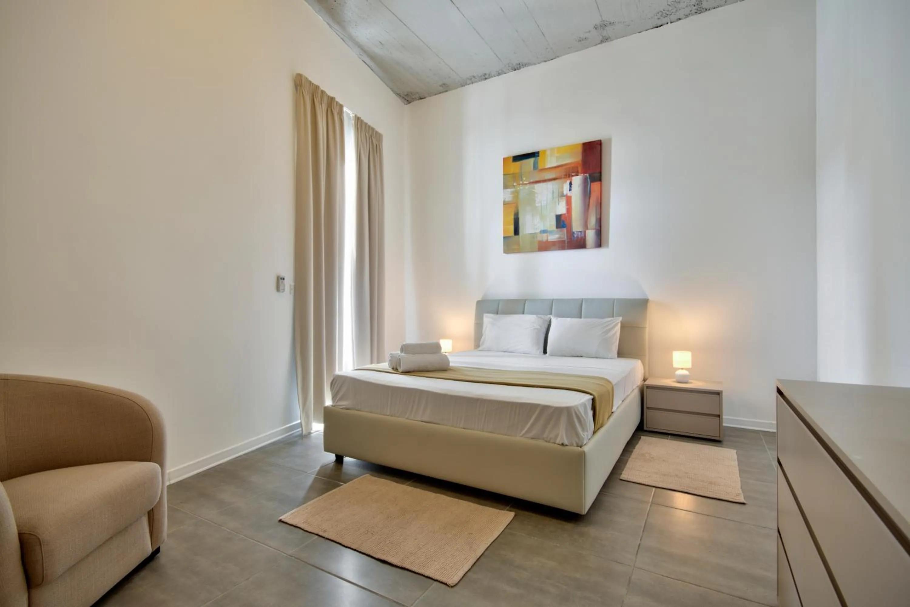 Balcony/Terrace, Bed in Vallettastay Classic Apartments