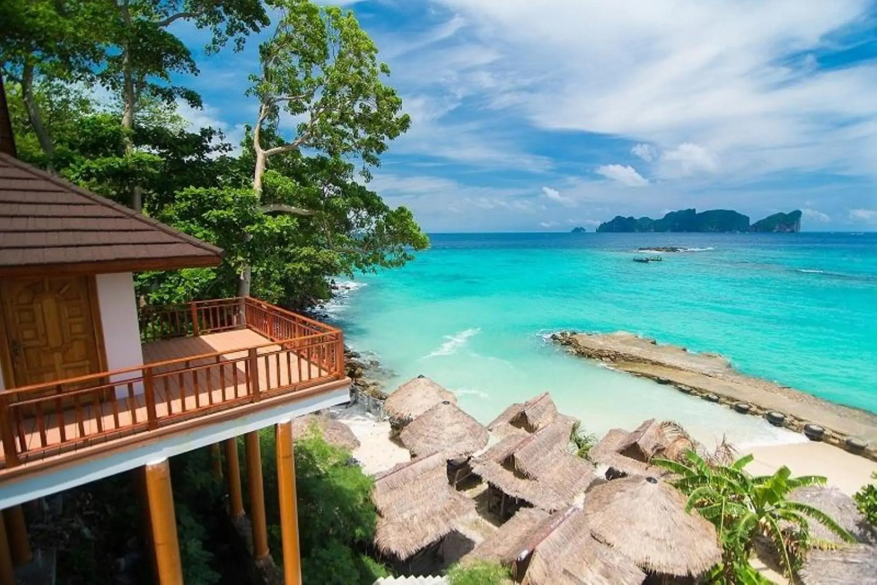 Sea view in Phi Phi The Beach Resort Sea view in Phi Phi The Beach Resort