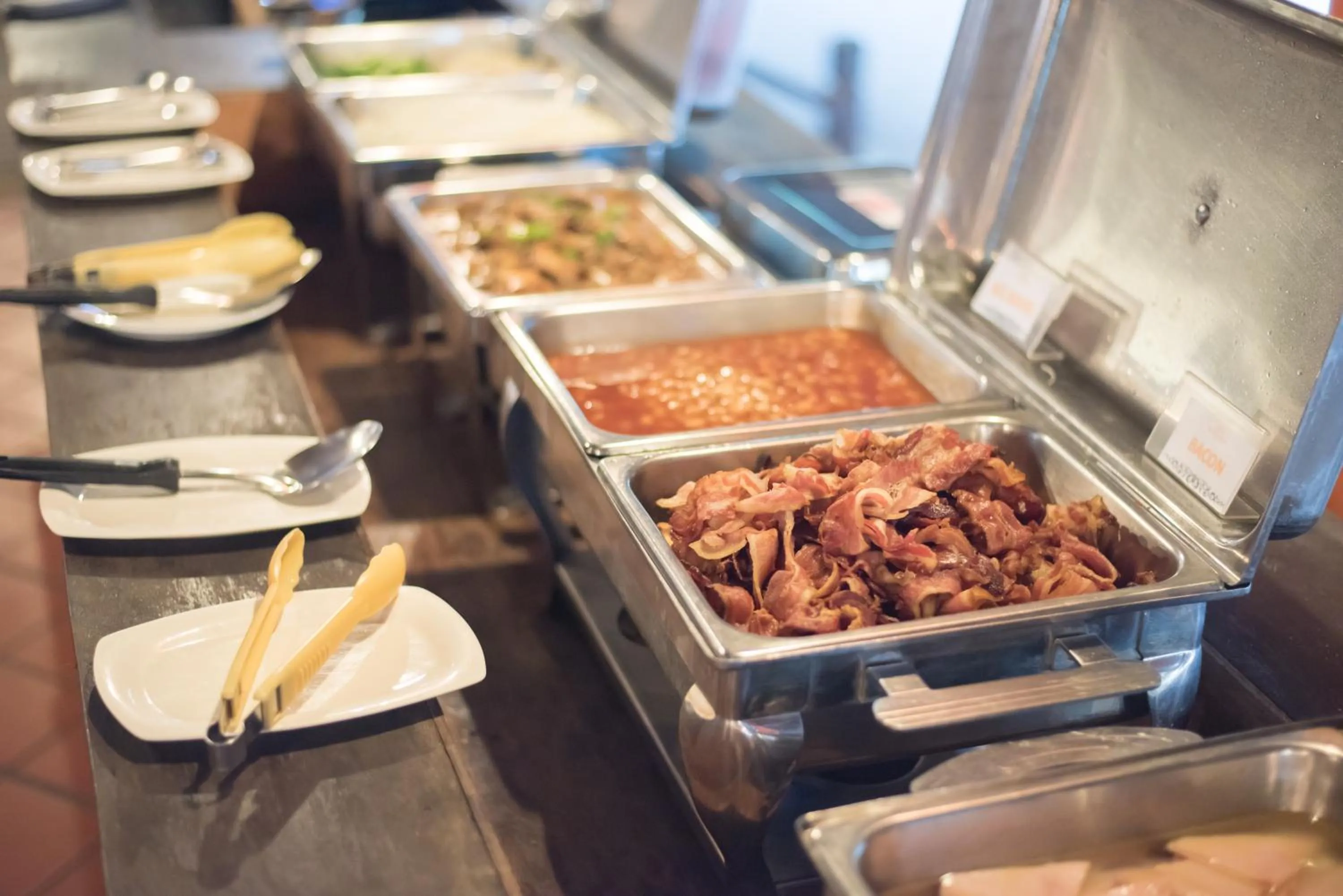 Breakfast in Phi Phi The Beach Resort