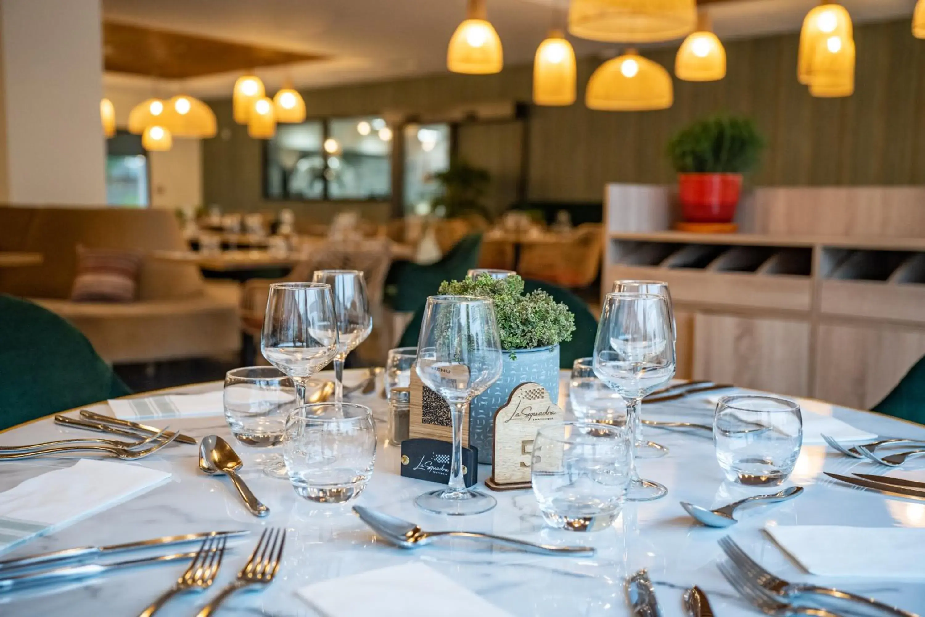 Restaurant/Places to Eat in Grand Prix Hôtel & Restaurant