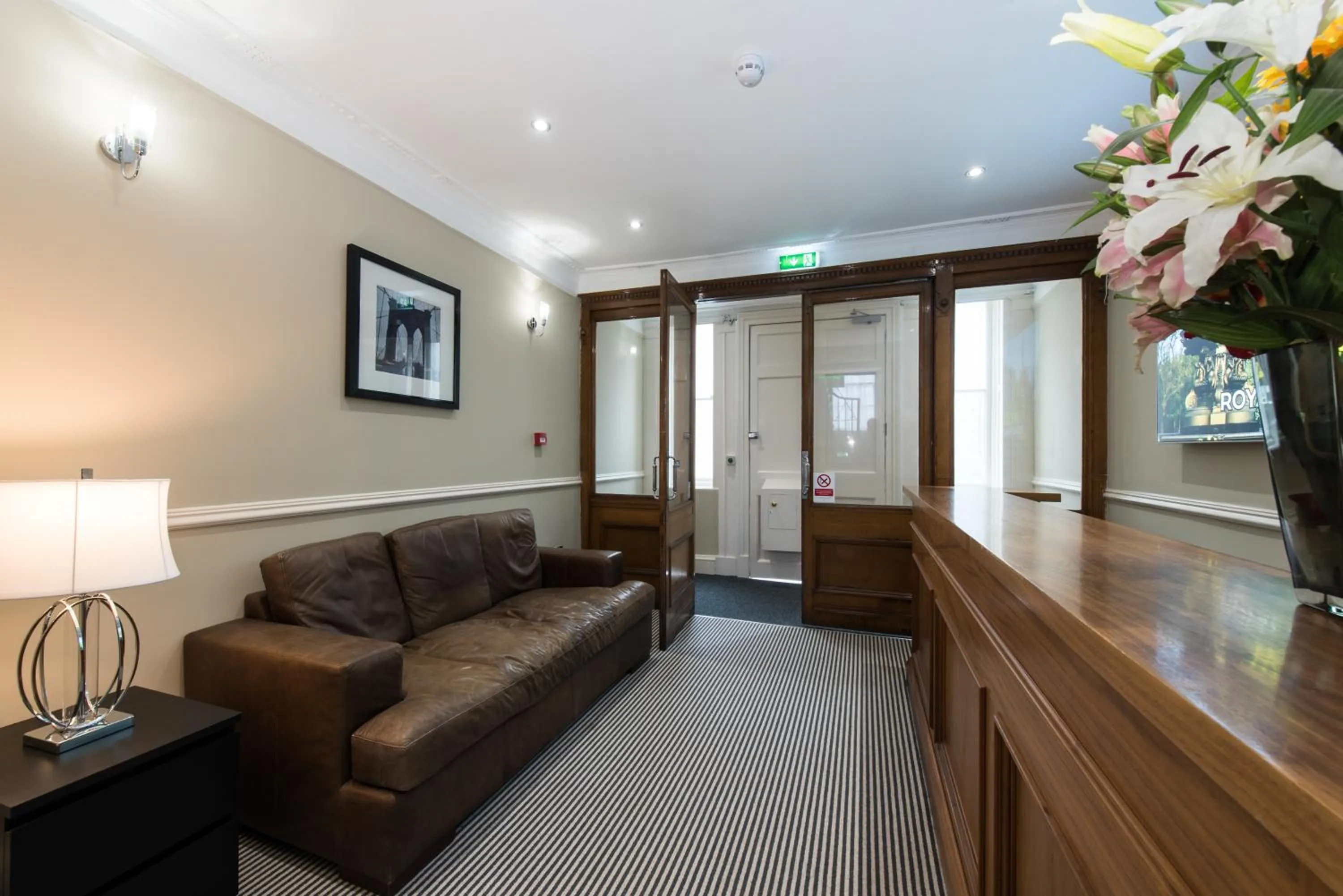 Royal Princes Suites