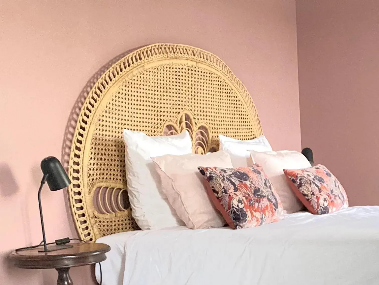 Deluxe Double Room with Bath in Le Moulin Du Port Deluxe Double Room with Bath in Le Moulin Du Port