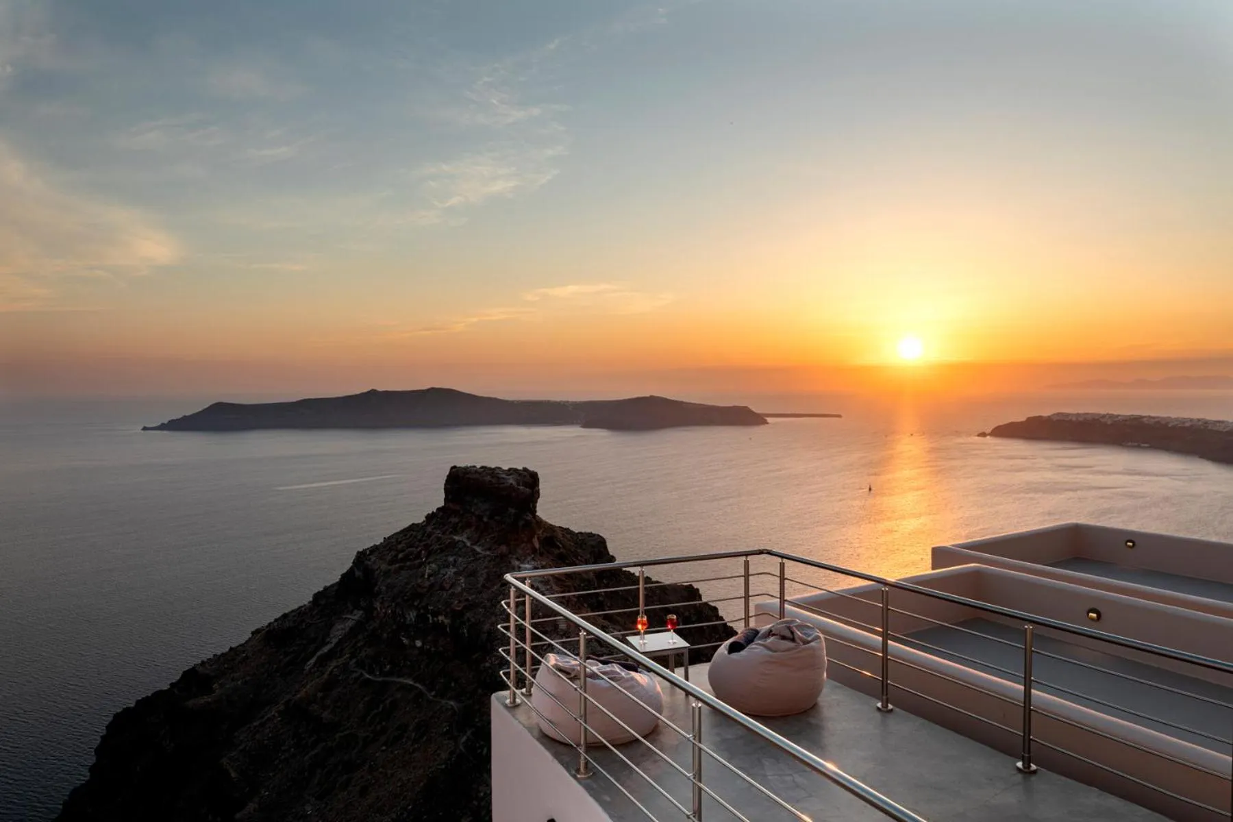 Nearby landmark in Pearl on the Cliff Hotel & Suites by Pearl Hotel Collection