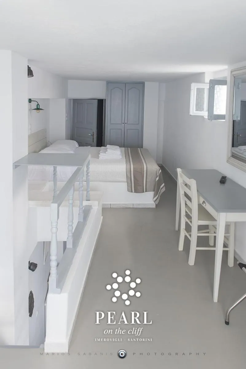 Bedroom in Pearl on the Cliff Hotel & Suites by Pearl Hotel Collection