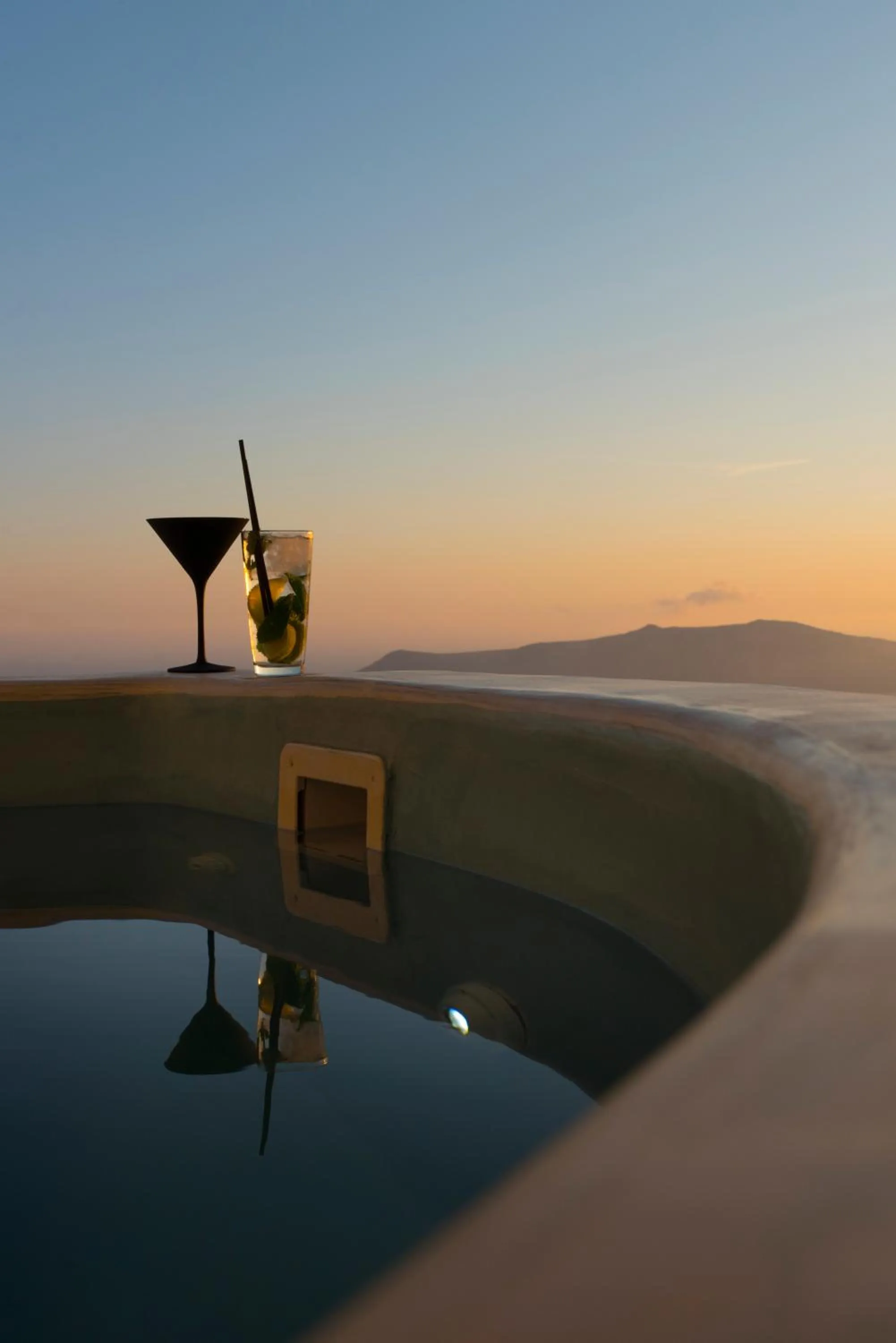 Restaurant/places to eat in Pearl on the Cliff Hotel & Suites by Pearl Hotel Collection