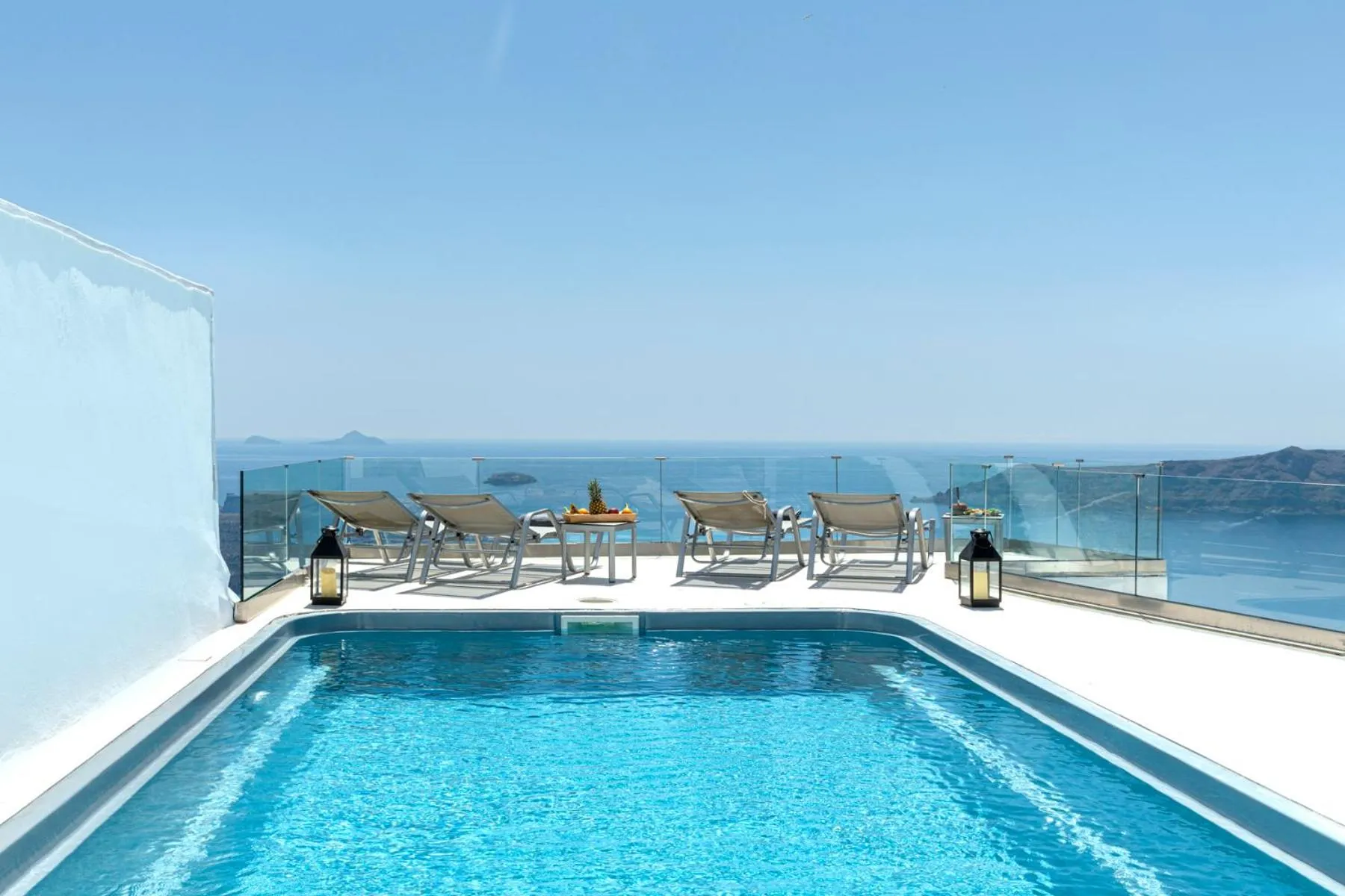 Landmark view in Pearl on the Cliff Hotel & Suites by Pearl Hotel Collection