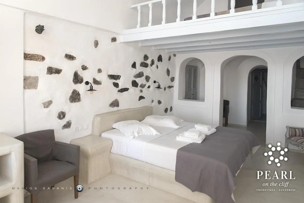 Photo of the whole room in Pearl on the Cliff Hotel & Suites by Pearl Hotel Collection