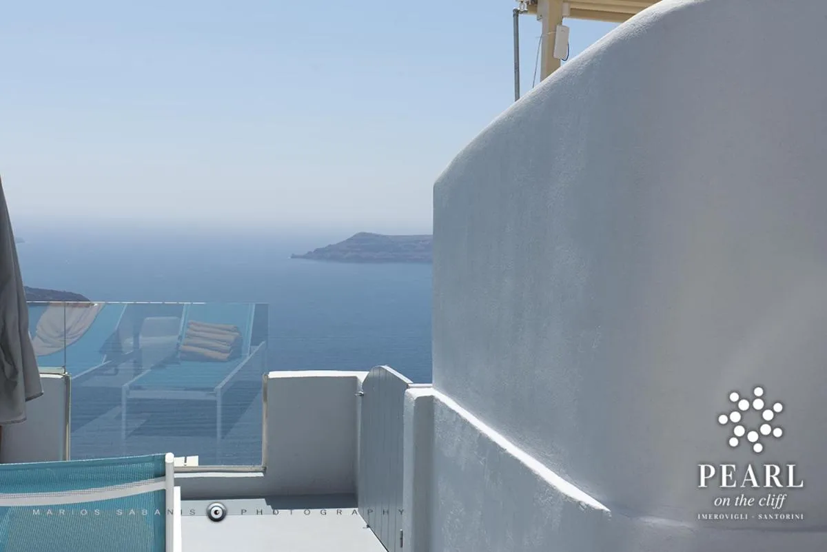 Balcony/Terrace in Pearl on the Cliff Hotel & Suites by Pearl Hotel Collection